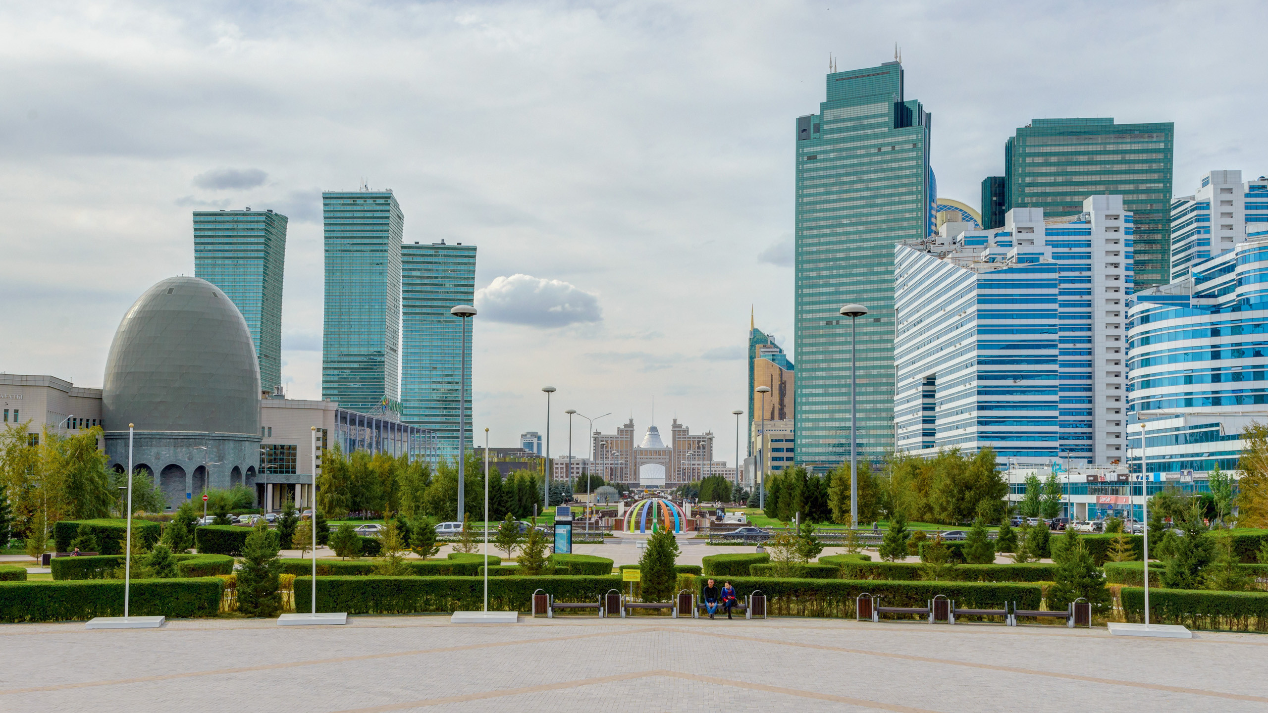ДОСТОПРИМЕЧАТЕЛЬНОСТИ СТОЛИЦЫ. Фотограф-дизайнер Лейла Кабди
