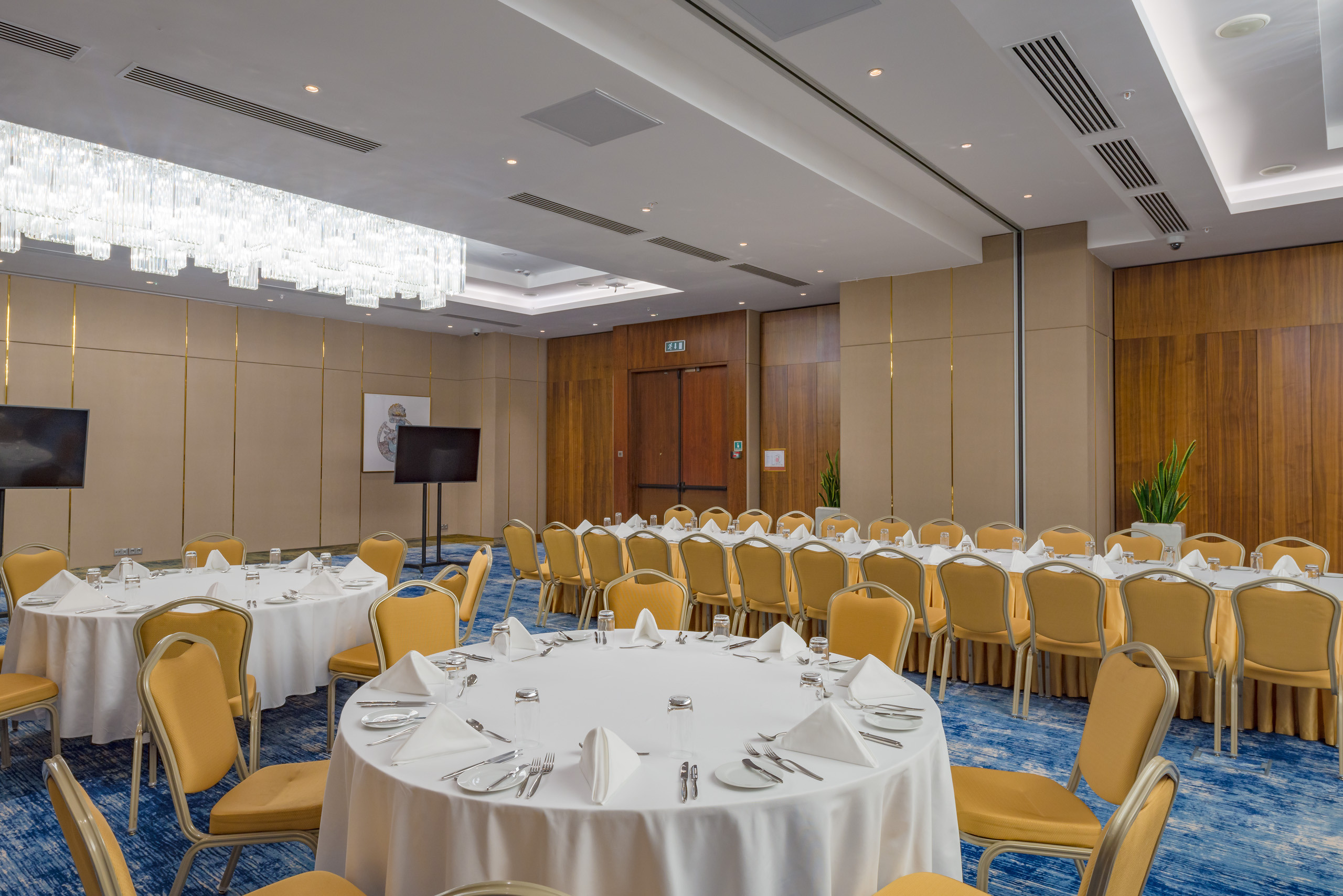 Интерьерная съемка конференц-холлов HILTON ASTANA. Фотограф-дизайнер Лейла Кабди