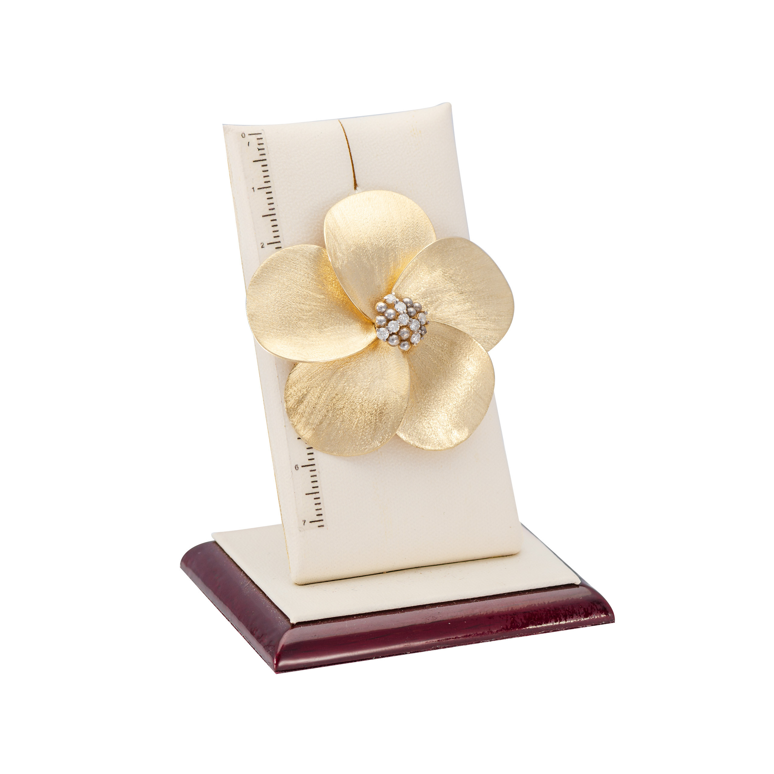 Однокадровая съемка украшений. Фотограф-дизайнер Лейла Кабди