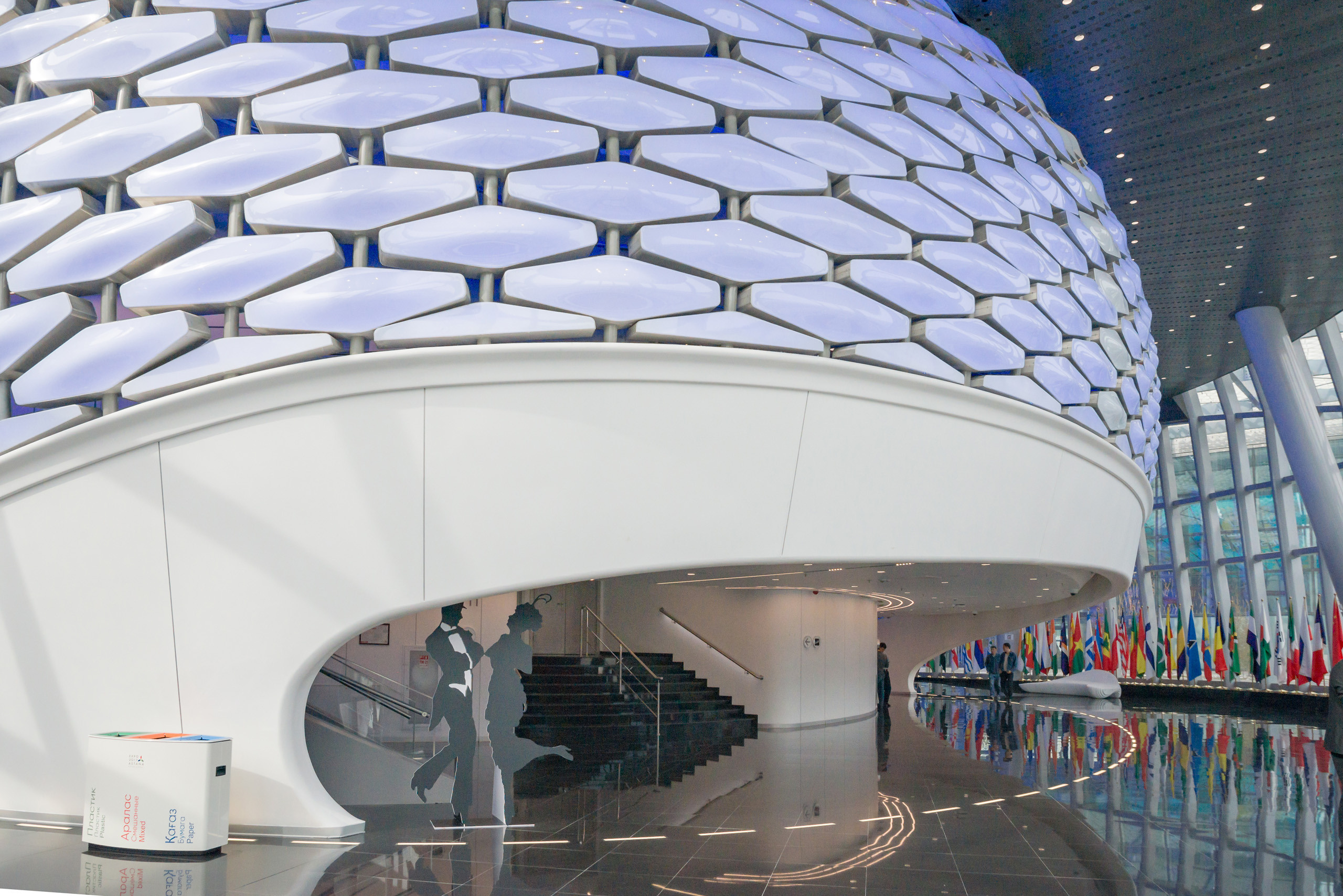 Презентационная съемка театра NOMAD. Фотограф-дизайнер Лейла Кабди