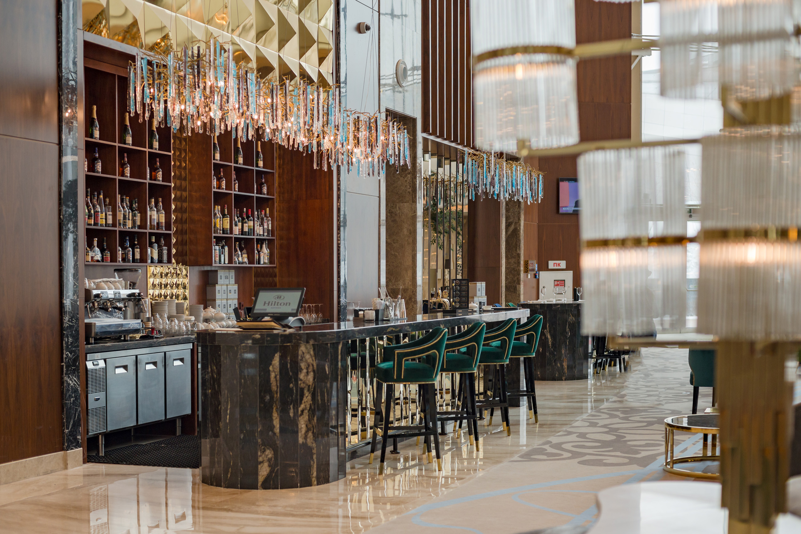 Портфолийная съемка холлов HILTON ASTANA. Фотограф-дизайнер Лейла Кабди