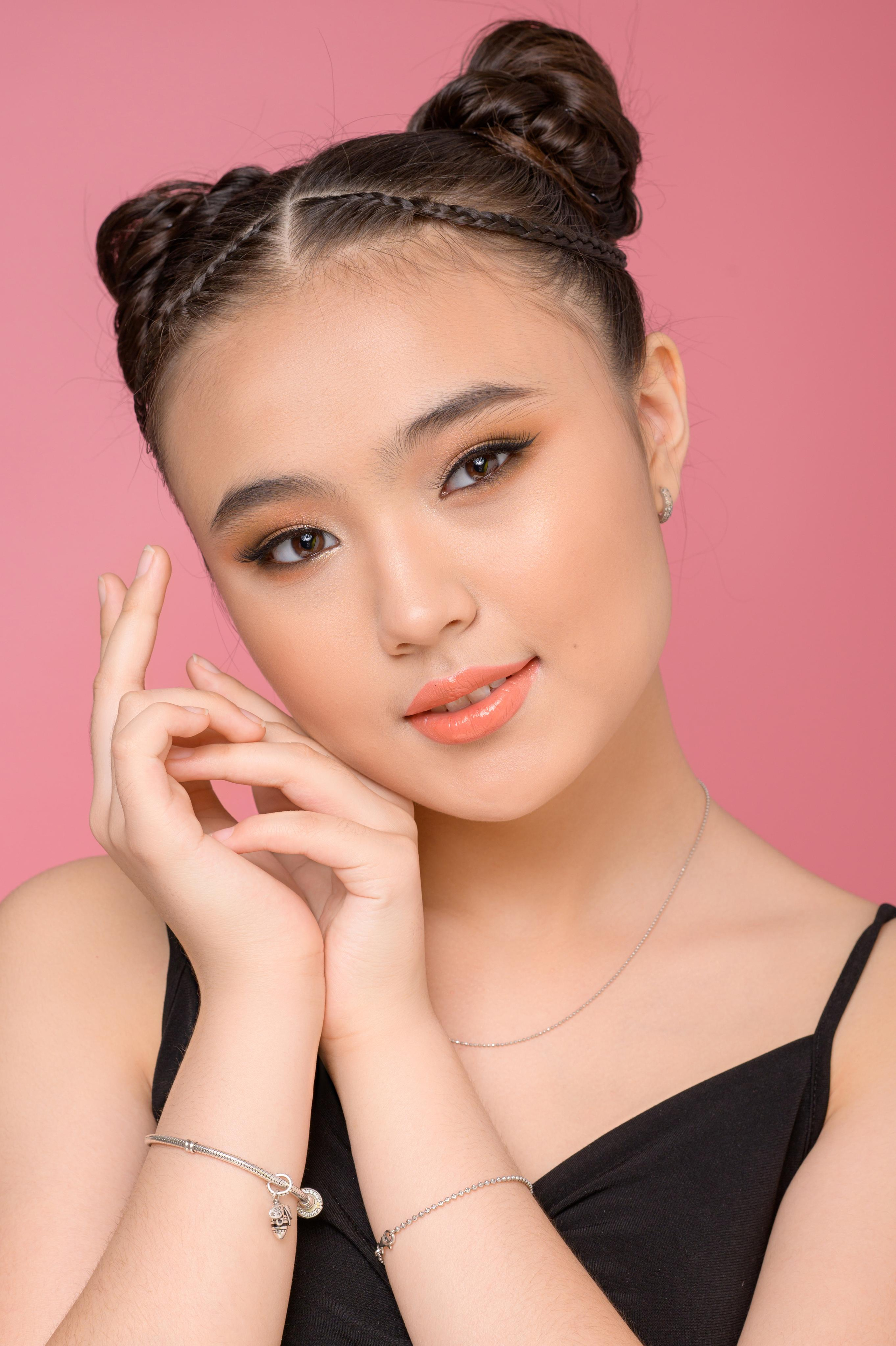 Фотограф Лейла Кабди. Съемка на циклораме и бьюти-съемка. Фотограф-дизайнер Лейла Кабди