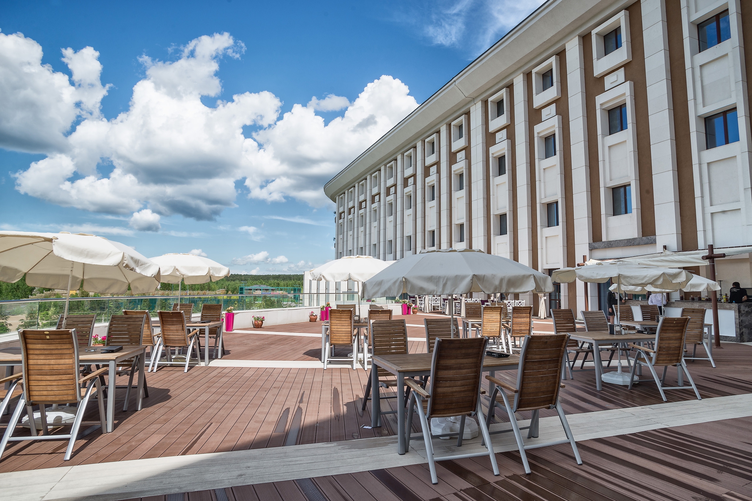 Экстерьерная съемка у озера ЩУЧЬЕ (RIXOS BOROVOE). Фотограф-дизайнер Лейла Кабди