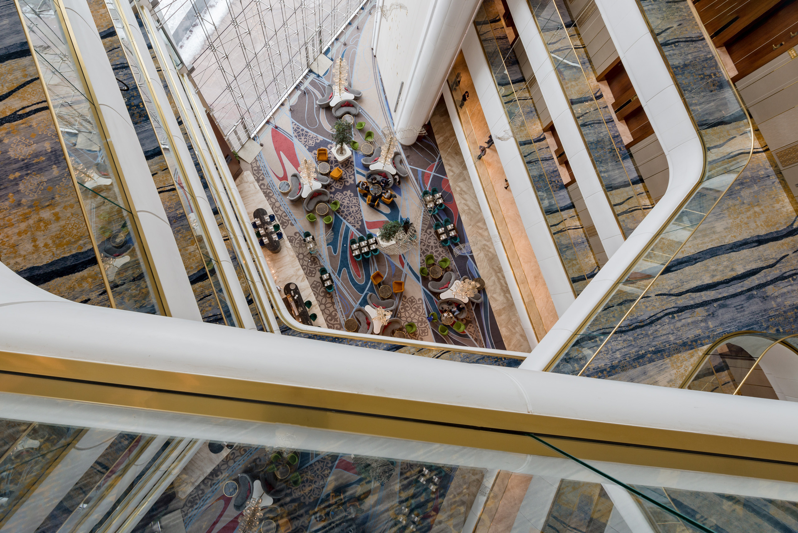 Портфолийная съемка холлов HILTON ASTANA. Фотограф-дизайнер Лейла Кабди