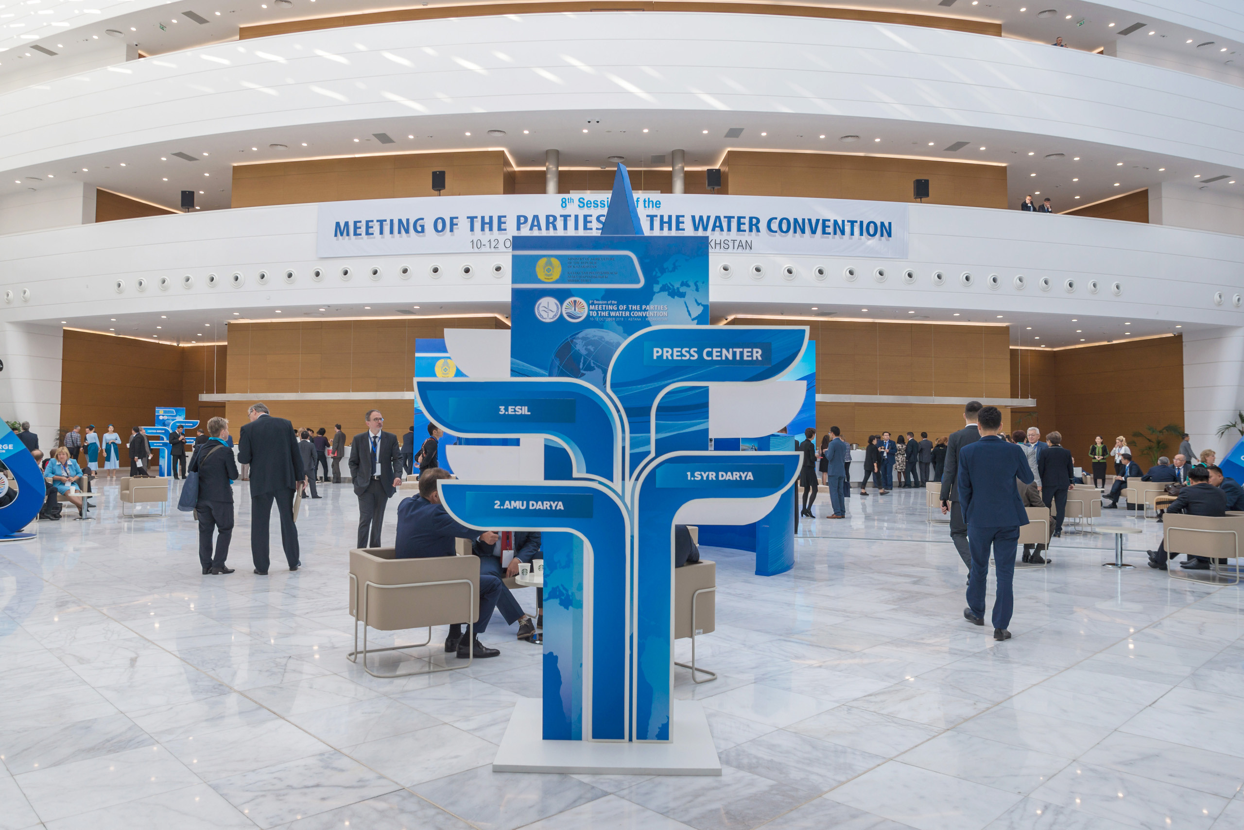 Репортажная съемка сессии ООН в Астане по проблемам воды. Фотограф-дизайнер Лейла Кабди