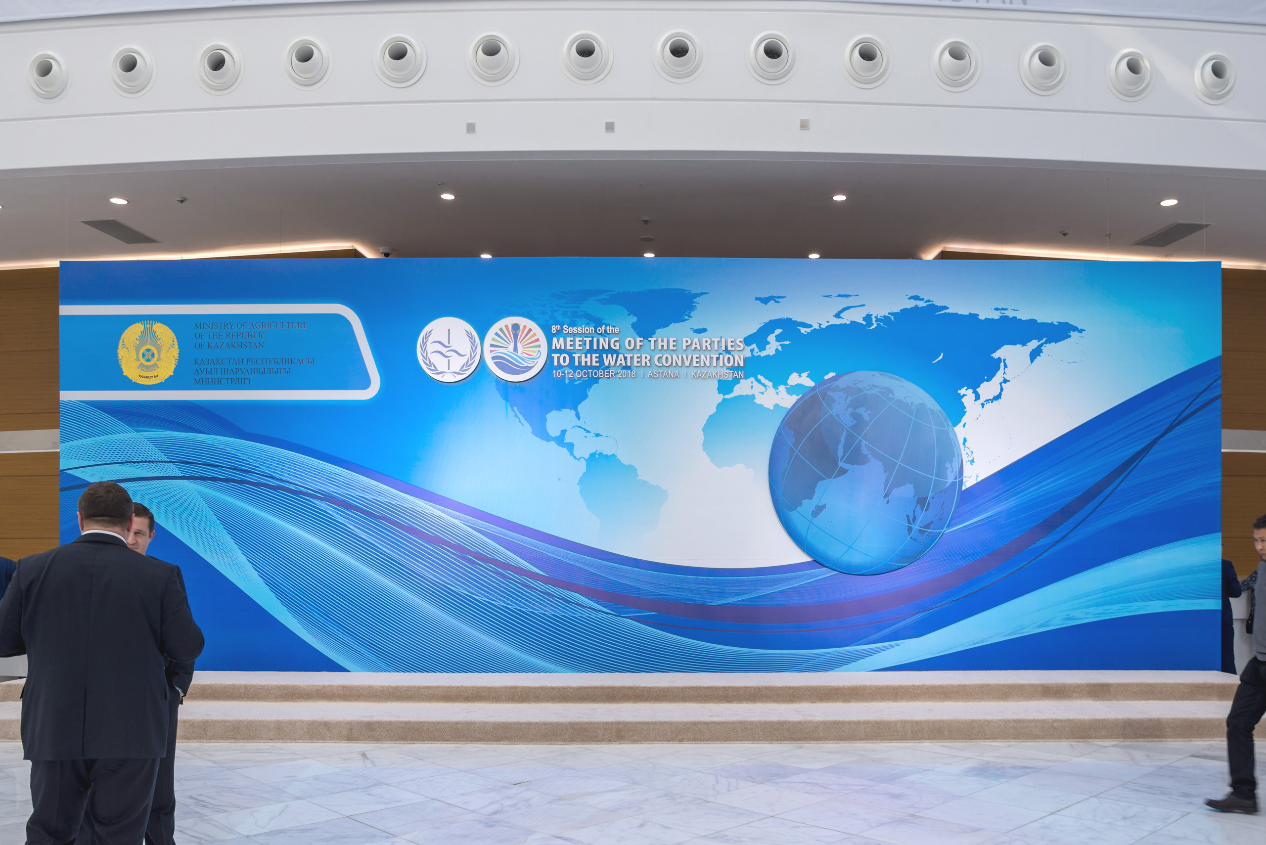 Репортажная съемка сессии ООН в Астане по проблемам воды. Фотограф-дизайнер Лейла Кабди