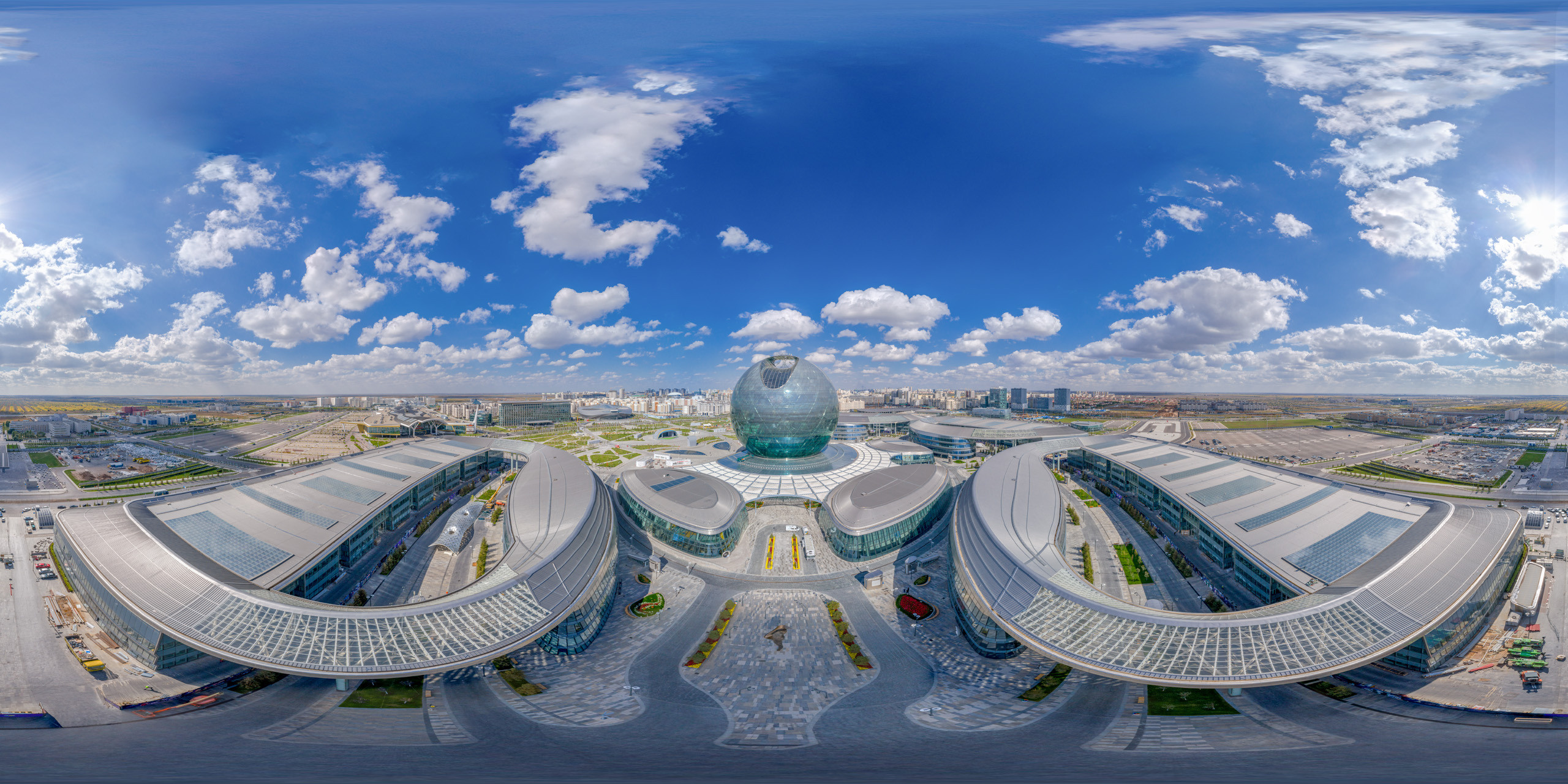 Съемка территории ВЦ ЭКСПО. Фотограф-дизайнер Лейла Кабди