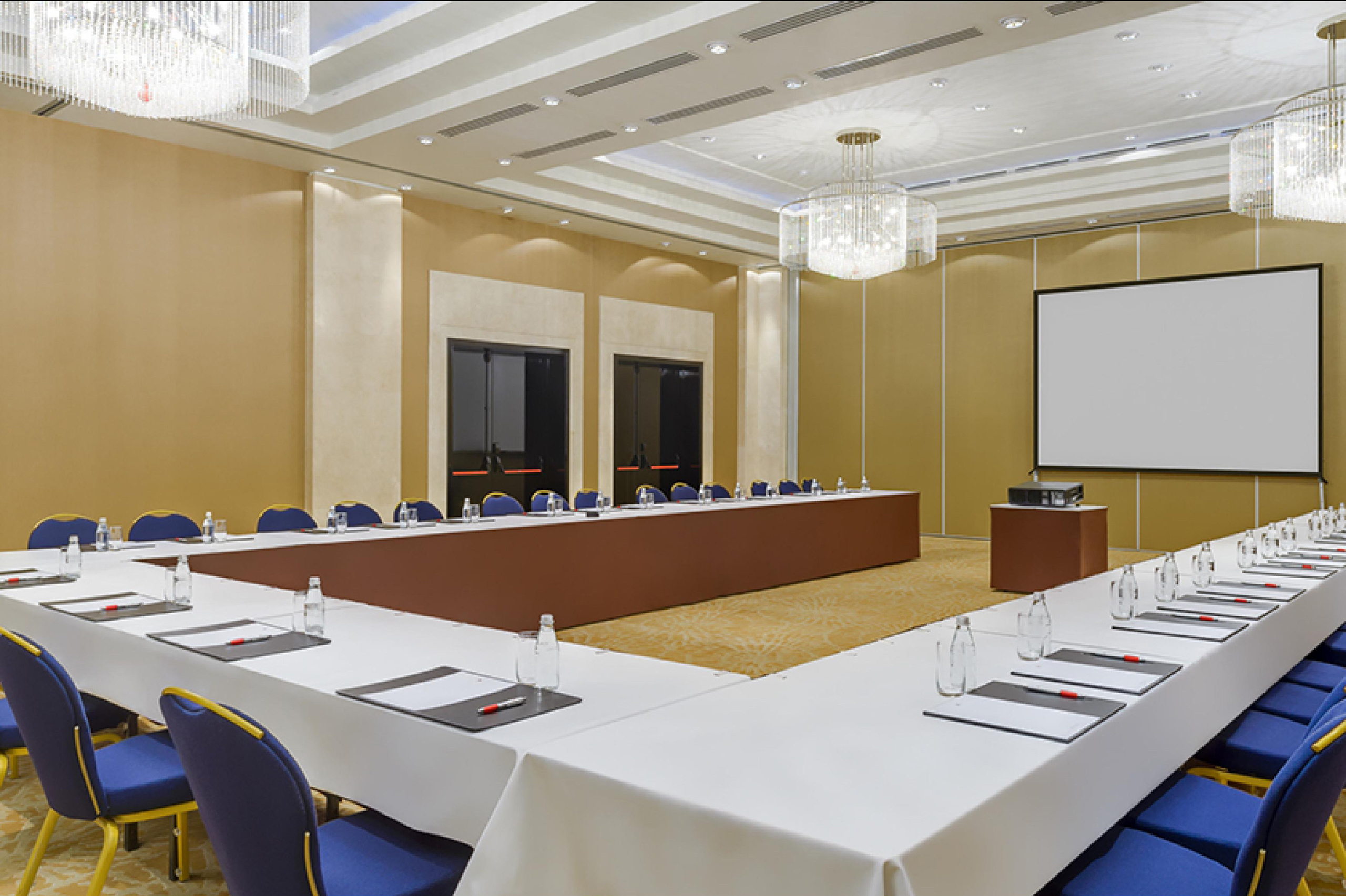 Интерьерная съемка конференц-холлов MARRIOTT ASTANA. Фотограф-дизайнер Лейла Кабди