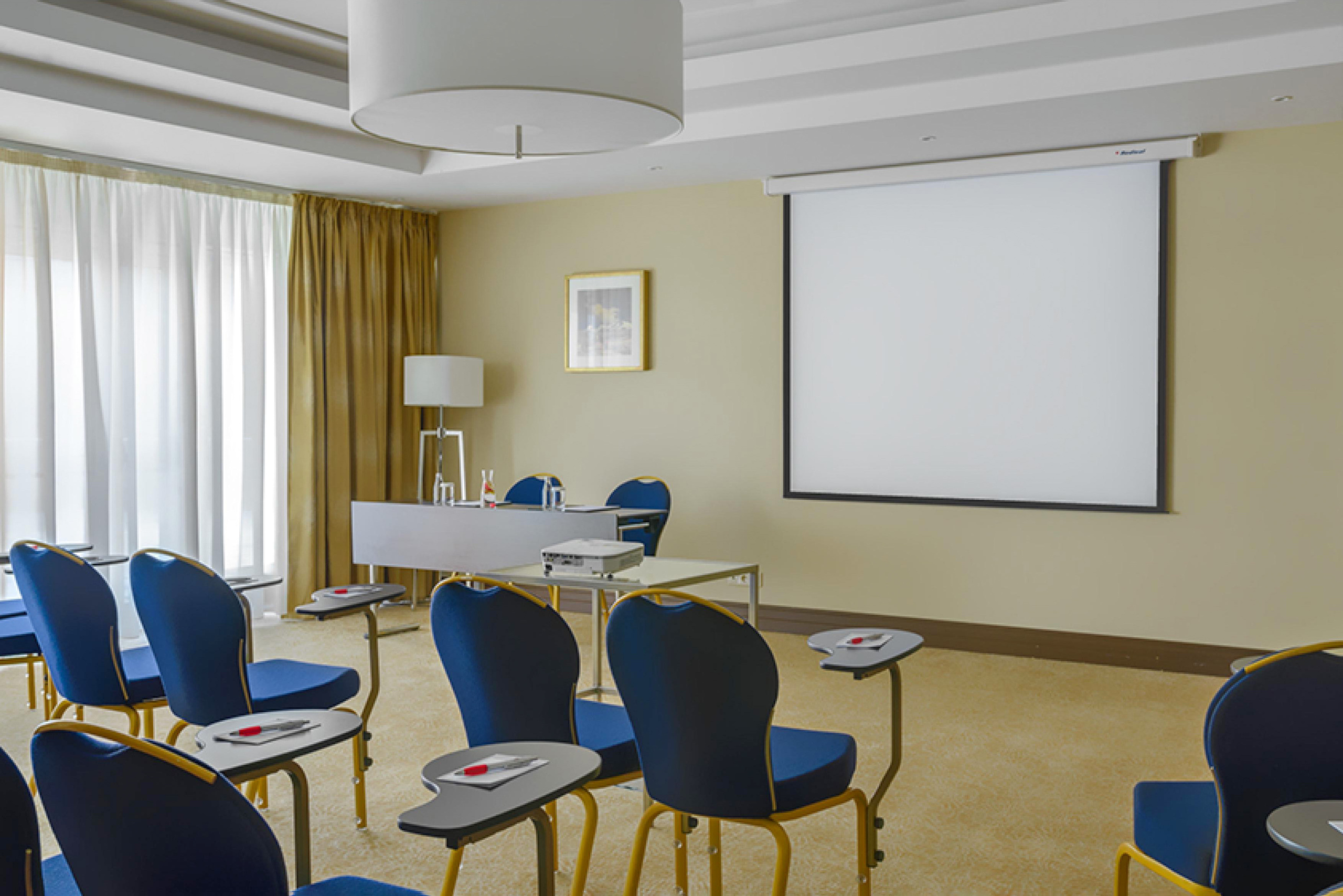 Интерьерная съемка конференц-холлов MARRIOTT ASTANA. Фотограф-дизайнер Лейла Кабди