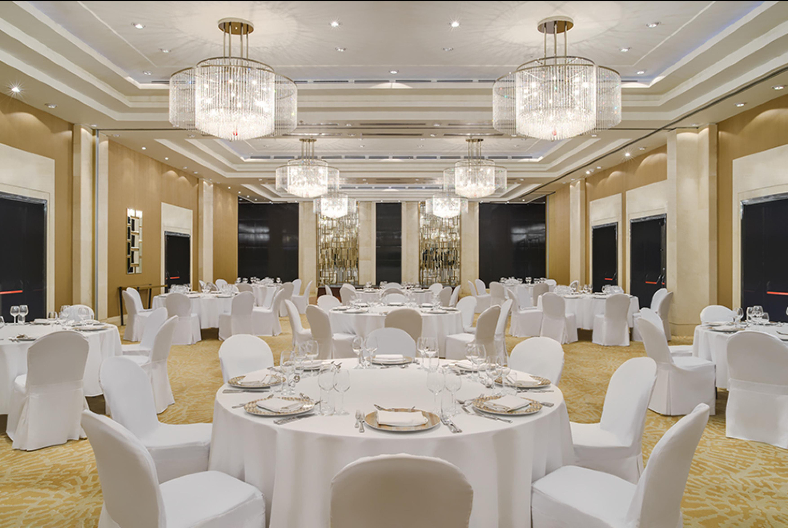 Интерьерная съемка конференц-холлов MARRIOTT ASTANA. Фотограф-дизайнер Лейла Кабди