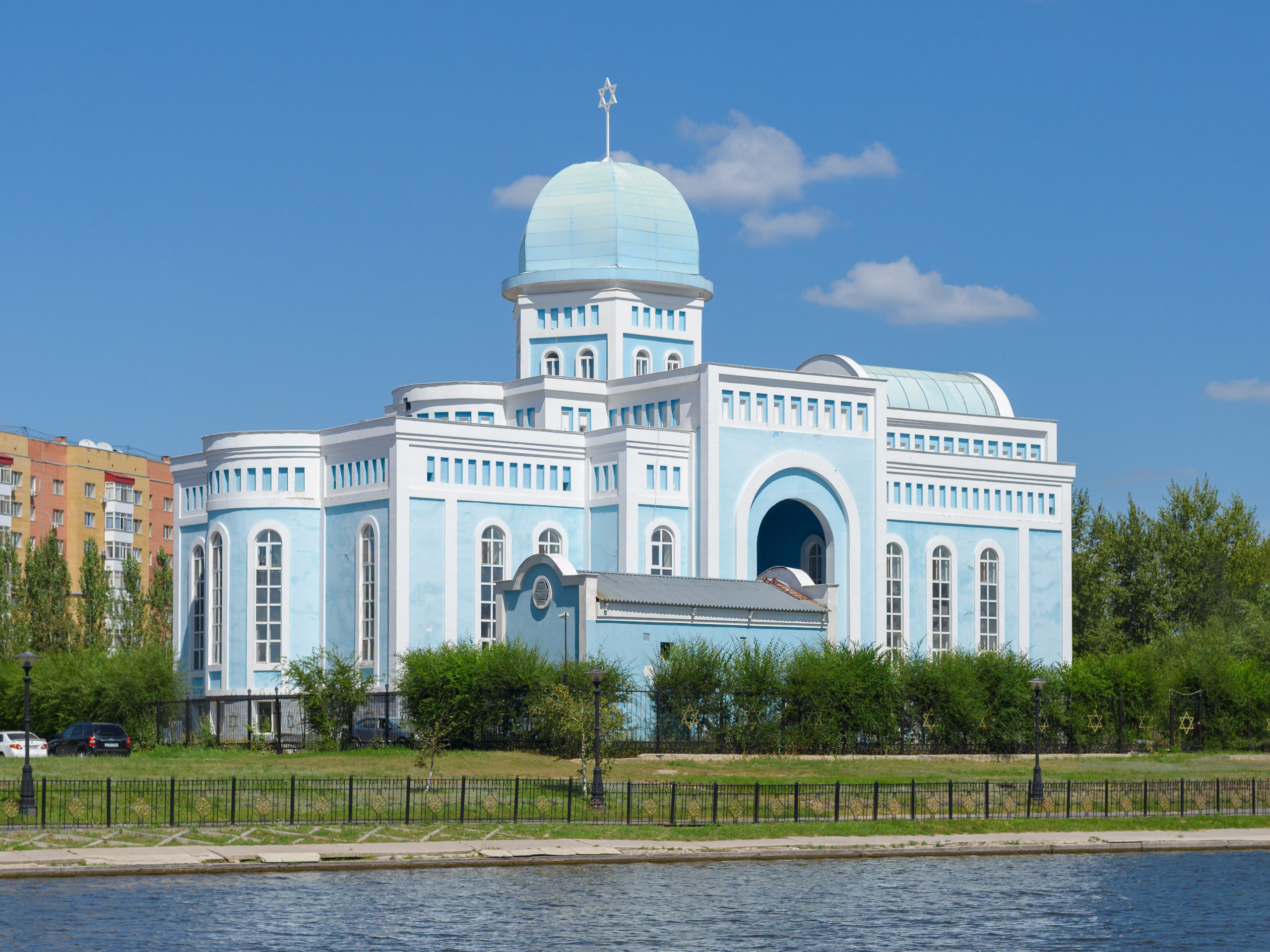 ДОСТОПРИМЕЧАТЕЛЬНОСТИ СТОЛИЦЫ. Фотограф-дизайнер Лейла Кабди