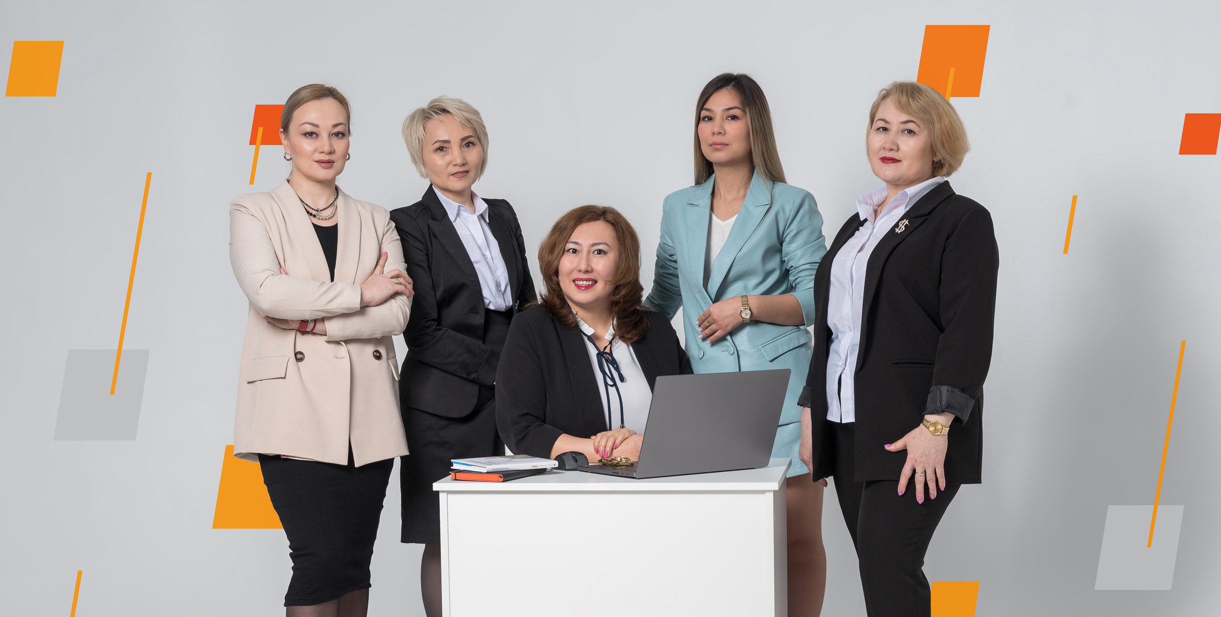 Фотограф-дизайнер Лейла Кабди