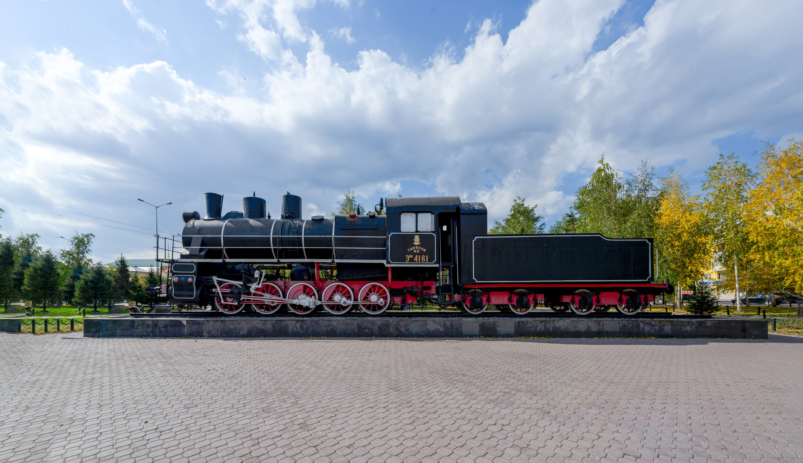 ДОСТОПРИМЕЧАТЕЛЬНОСТИ СТОЛИЦЫ. Фотограф-дизайнер Лейла Кабди