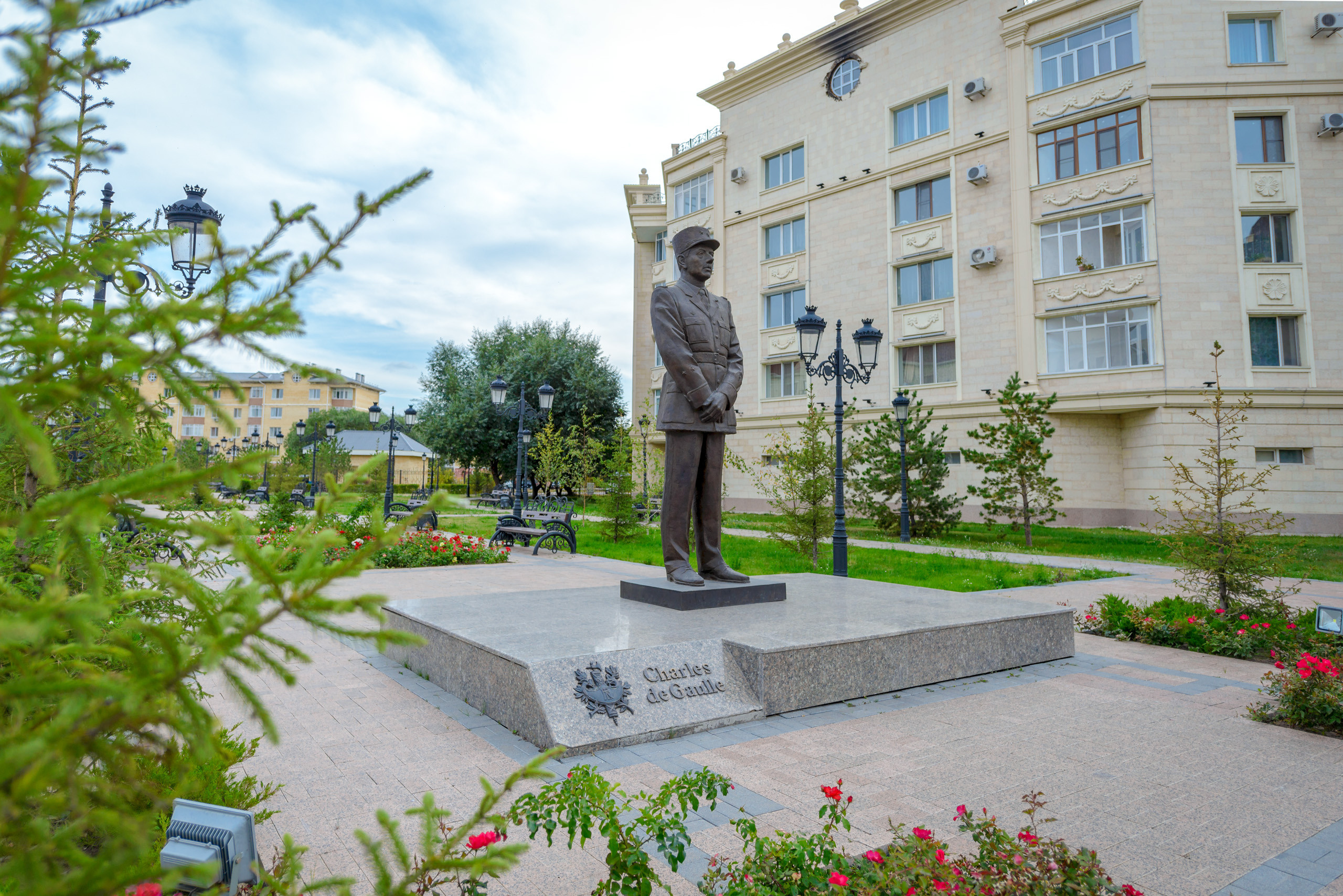 ДОСТОПРИМЕЧАТЕЛЬНОСТИ СТОЛИЦЫ. Фотограф-дизайнер Лейла Кабди