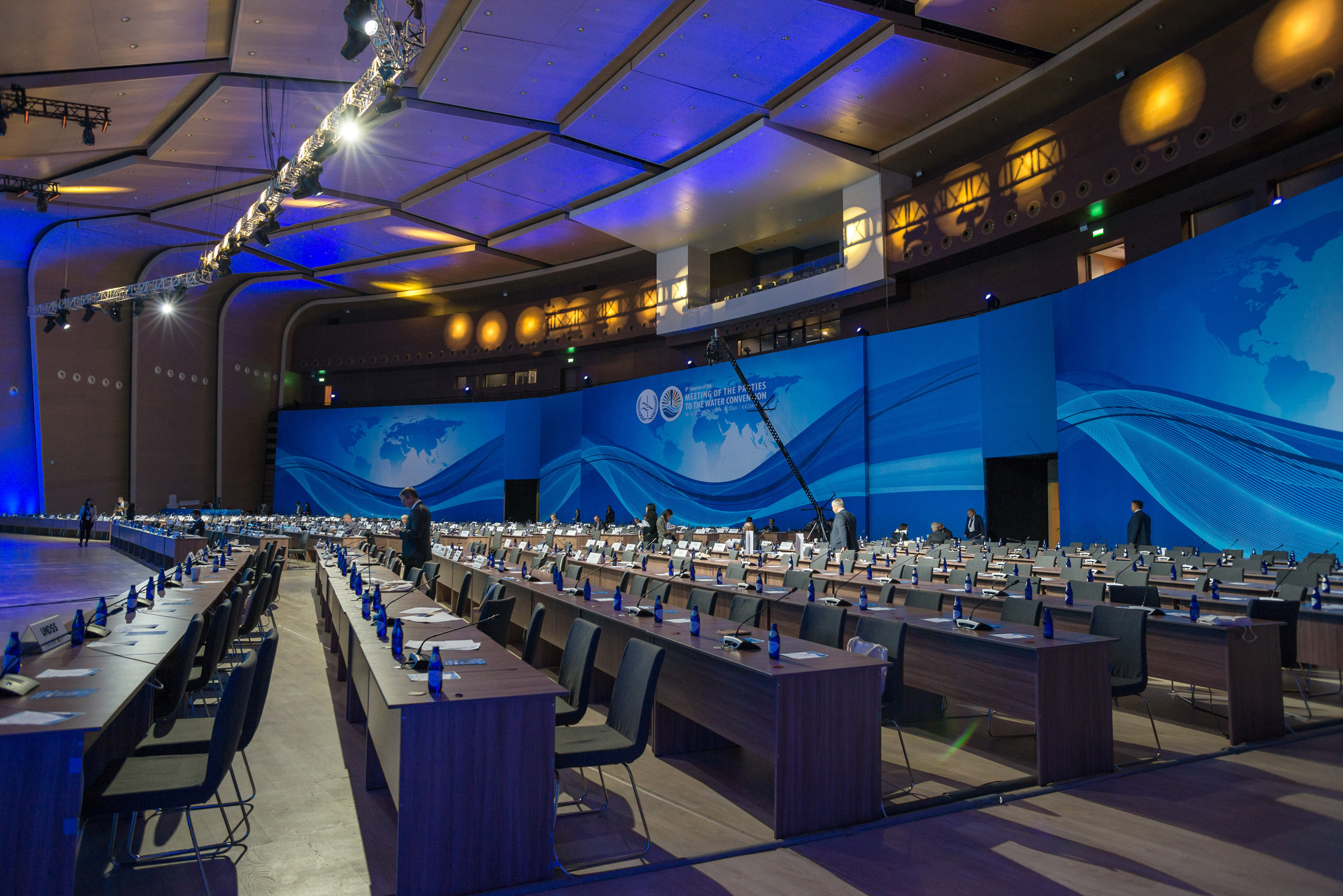 Репортажная съемка сессии ООН в Астане по проблемам воды. Фотограф-дизайнер Лейла Кабди