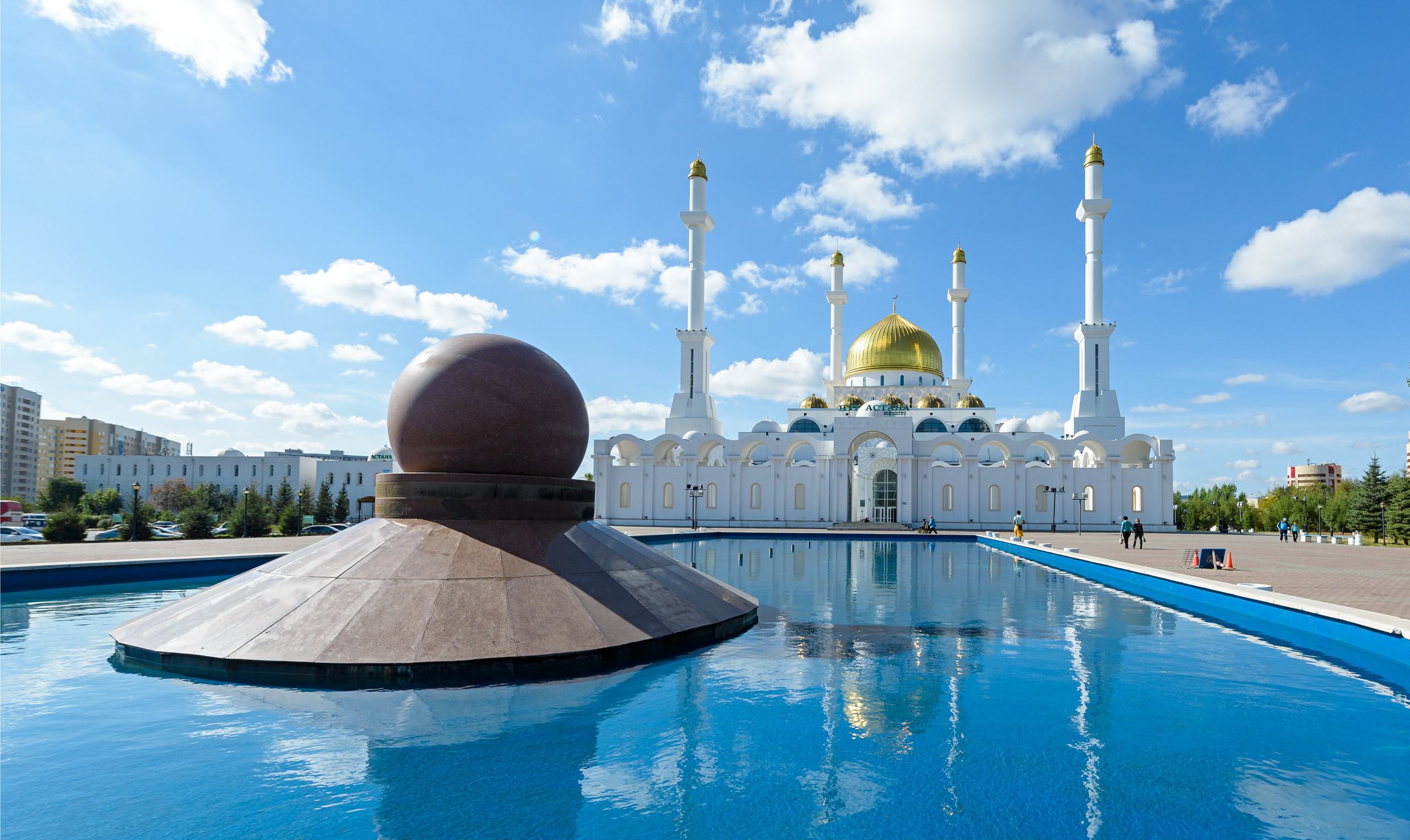 ДОСТОПРИМЕЧАТЕЛЬНОСТИ СТОЛИЦЫ. Фотограф-дизайнер Лейла Кабди