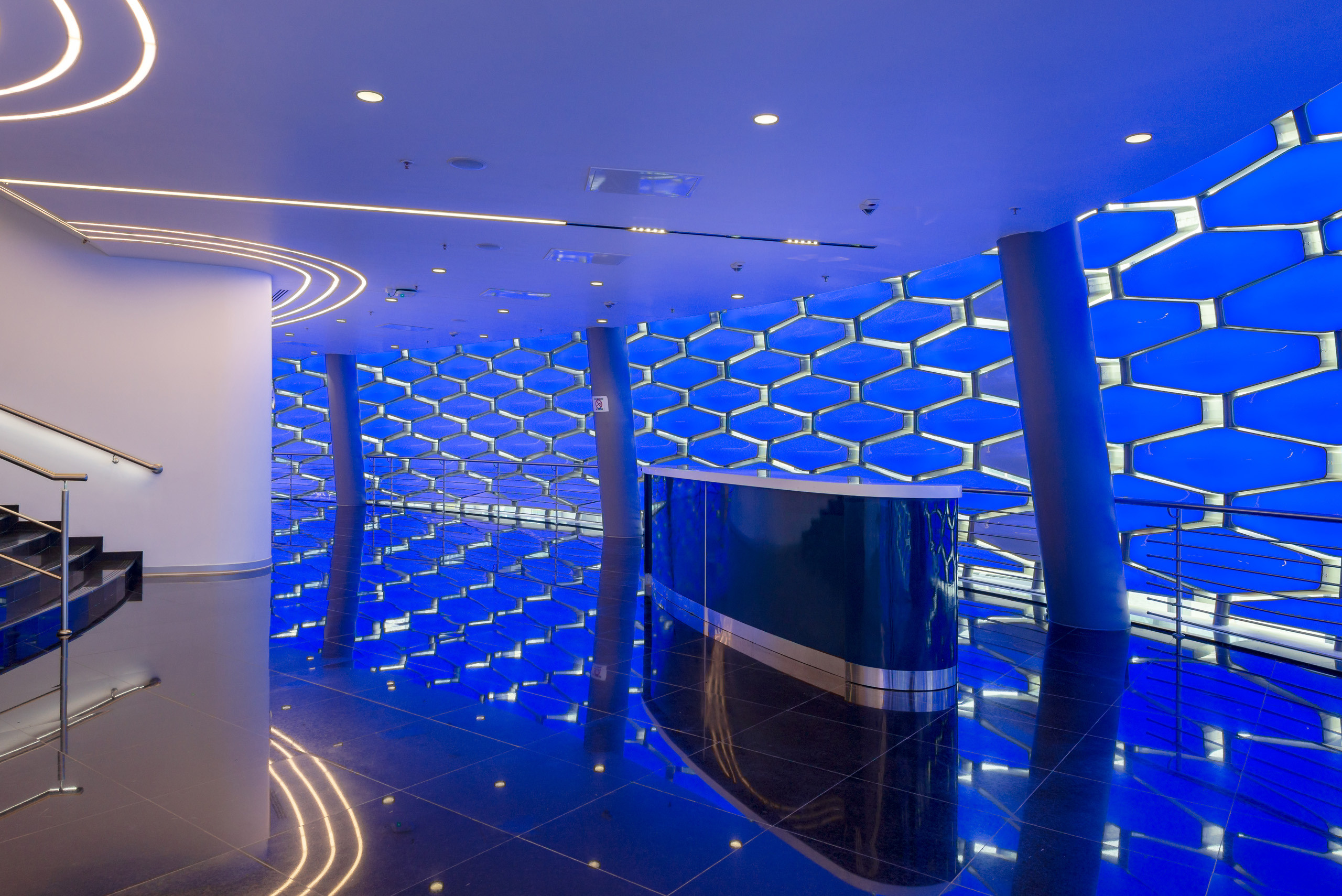 Презентационная съемка театра NOMAD. Фотограф-дизайнер Лейла Кабди