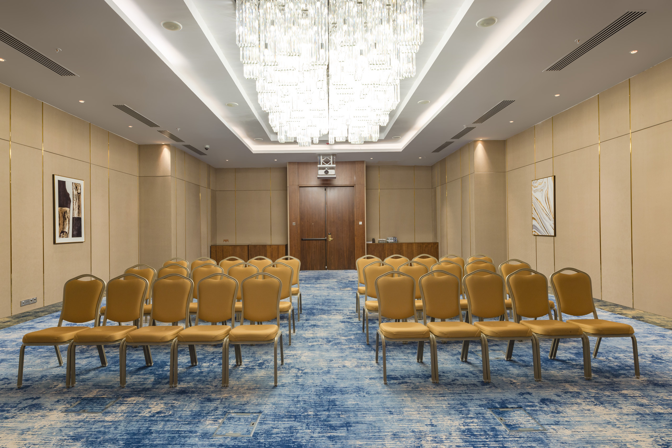 Интерьерная съемка конференц-холлов HILTON ASTANA. Фотограф-дизайнер Лейла Кабди