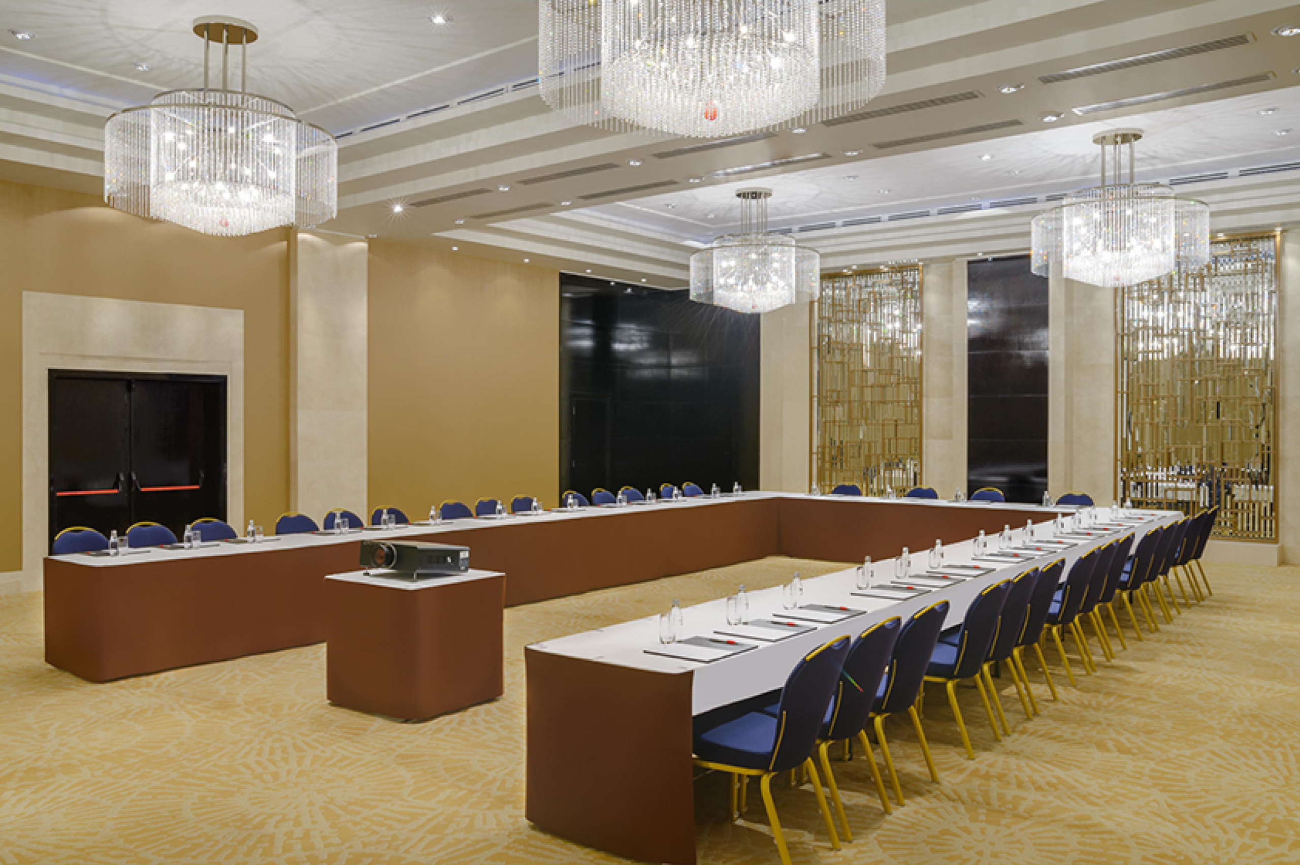 Интерьерная съемка конференц-холлов MARRIOTT ASTANA. Фотограф-дизайнер Лейла Кабди