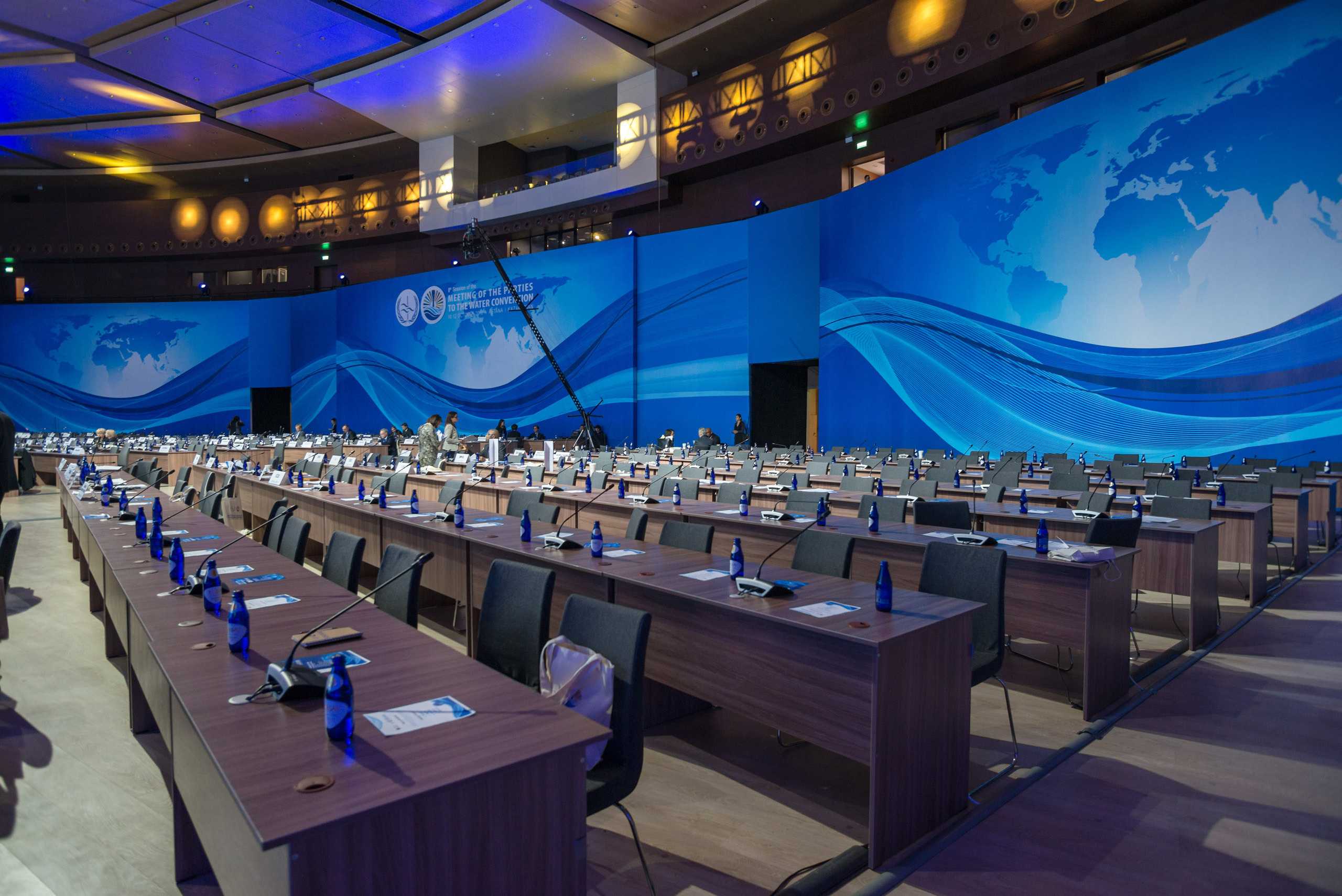 Репортажная съемка сессии ООН в Астане по проблемам воды. Фотограф-дизайнер Лейла Кабди