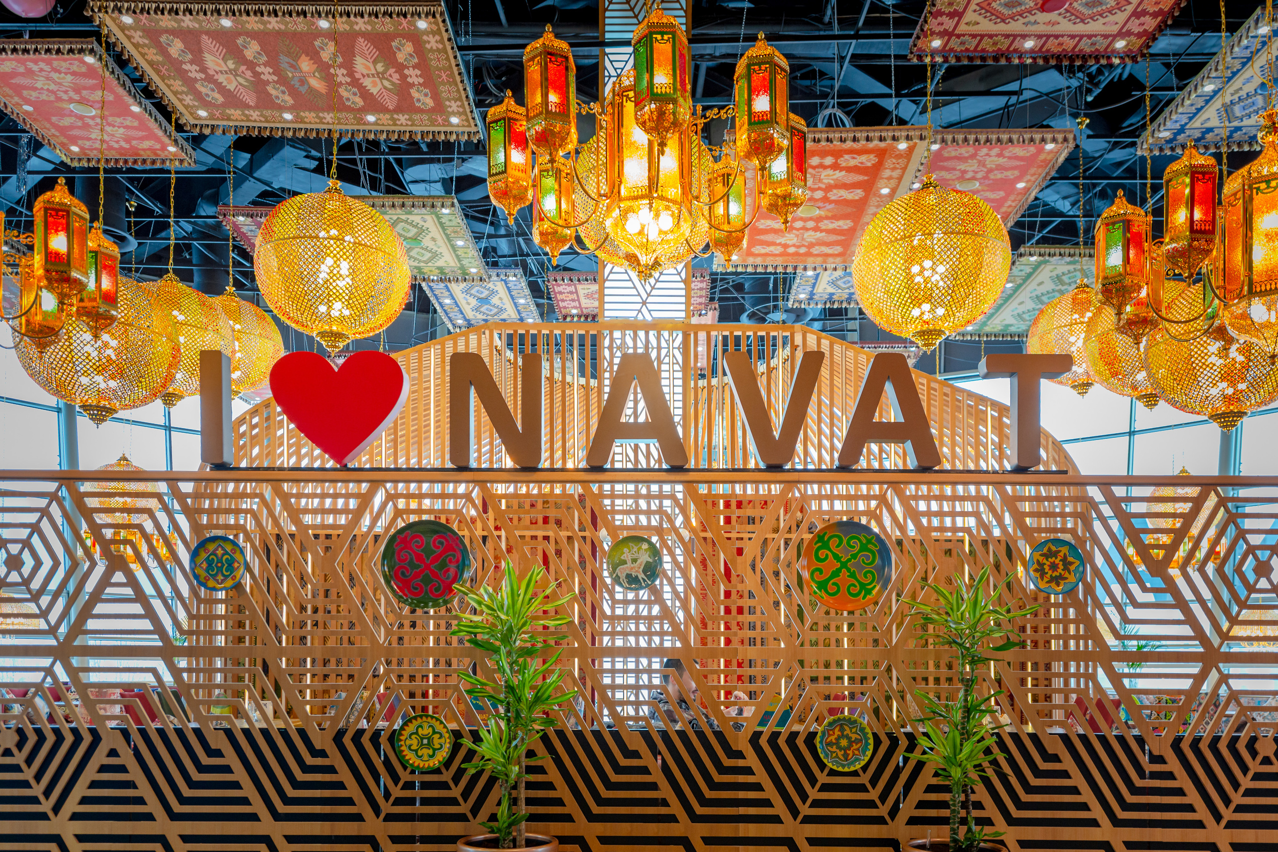 Интерьерная съемка ресторана NAVAT в ТРЦ «Asia Park». Фотограф-дизайнер Лейла Кабди