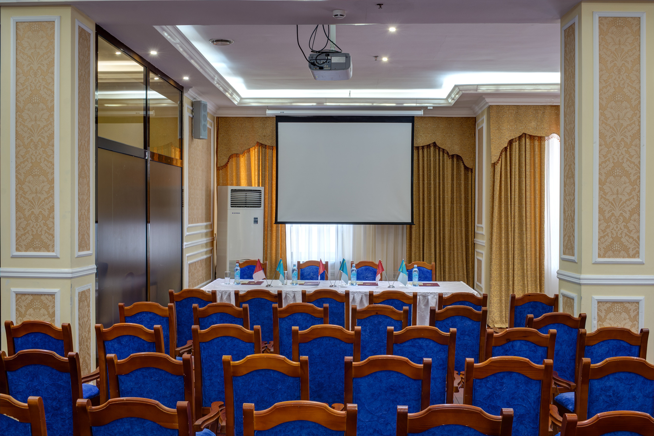 Интерьерная съемка KING HOTEL. Фотограф-дизайнер Лейла Кабди