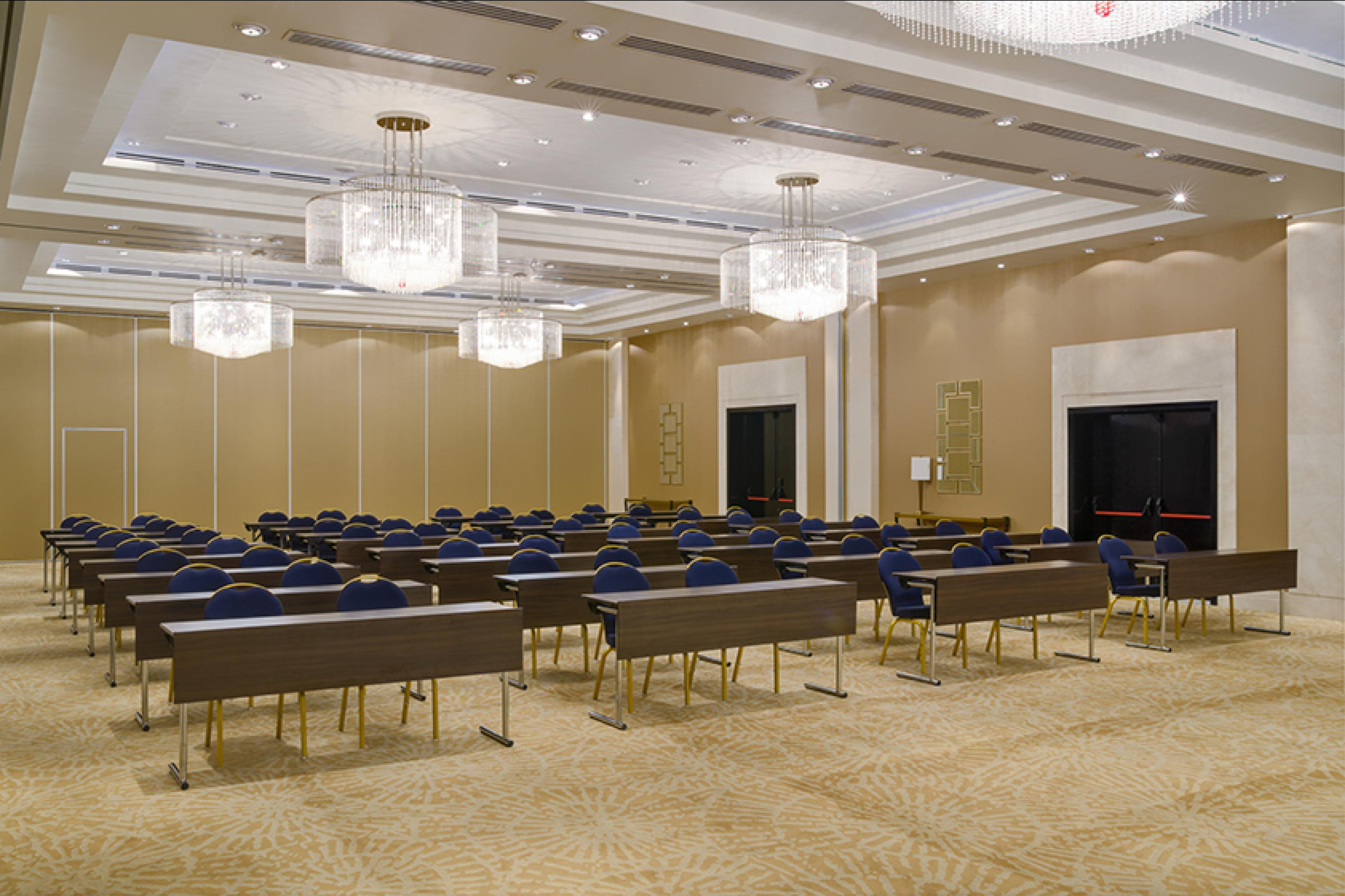 Интерьерная съемка конференц-холлов MARRIOTT ASTANA. Фотограф-дизайнер Лейла Кабди