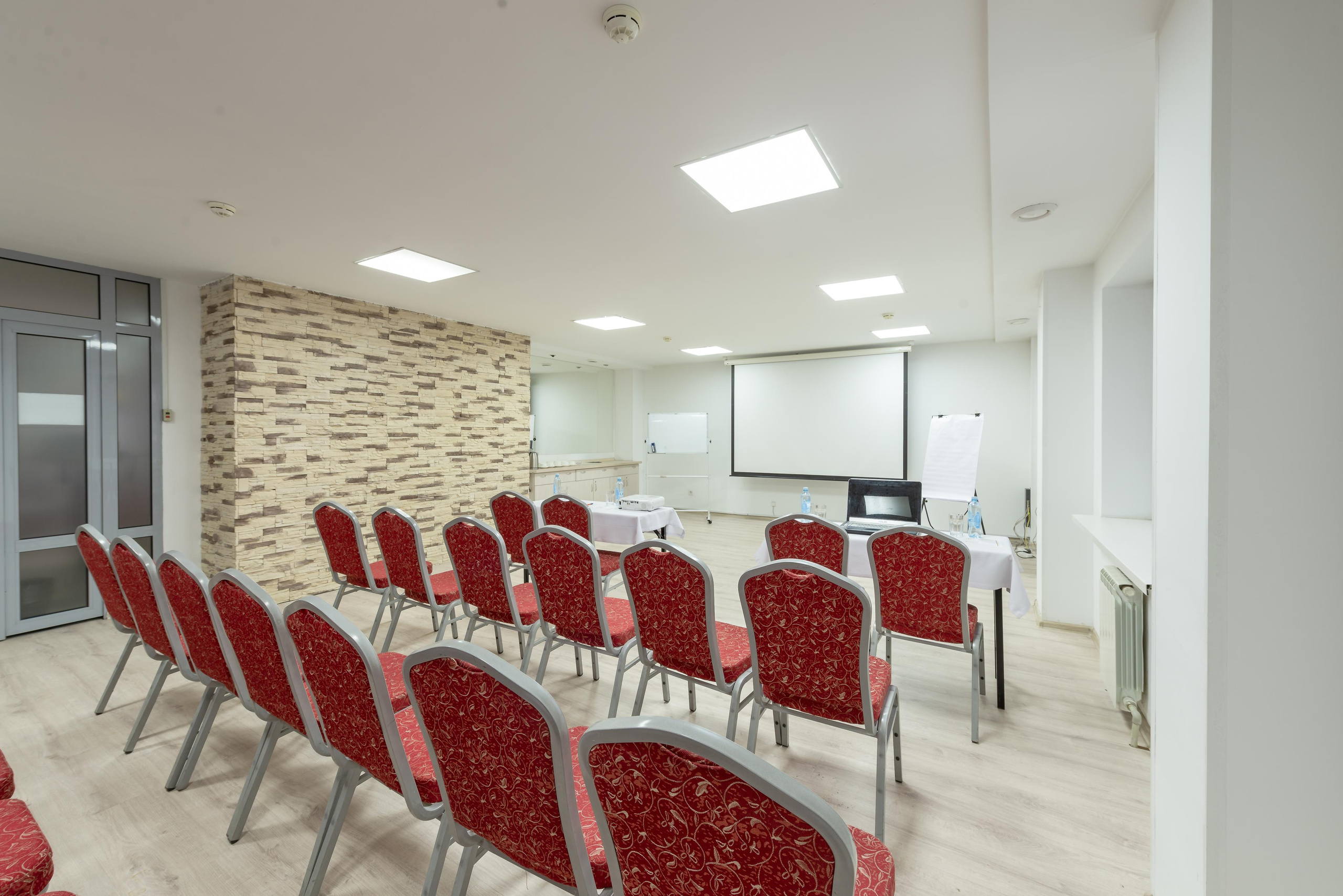 Интерьерная съемка для отеля G EMPIRE. Фотограф-дизайнер Лейла Кабди