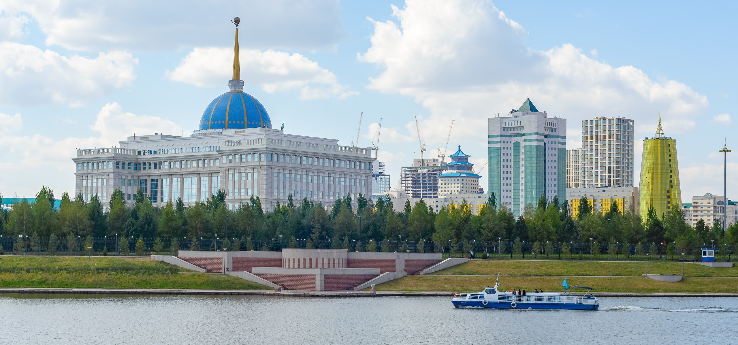 ДОСТОПРИМЕЧАТЕЛЬНОСТИ СТОЛИЦЫ. Фотограф-дизайнер Лейла Кабди