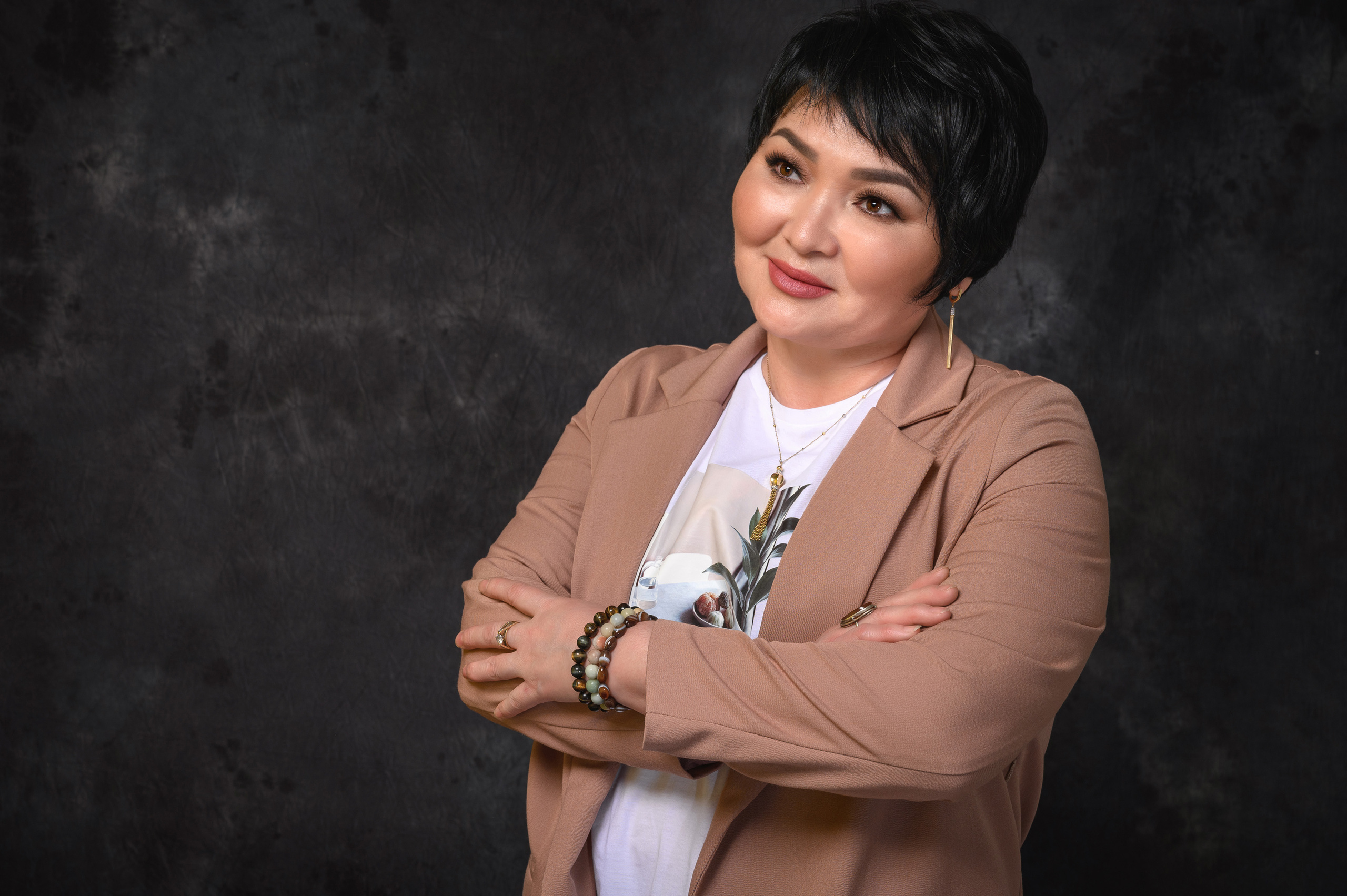 Портрет для мамы Зарины. Фотограф-дизайнер Лейла Кабди