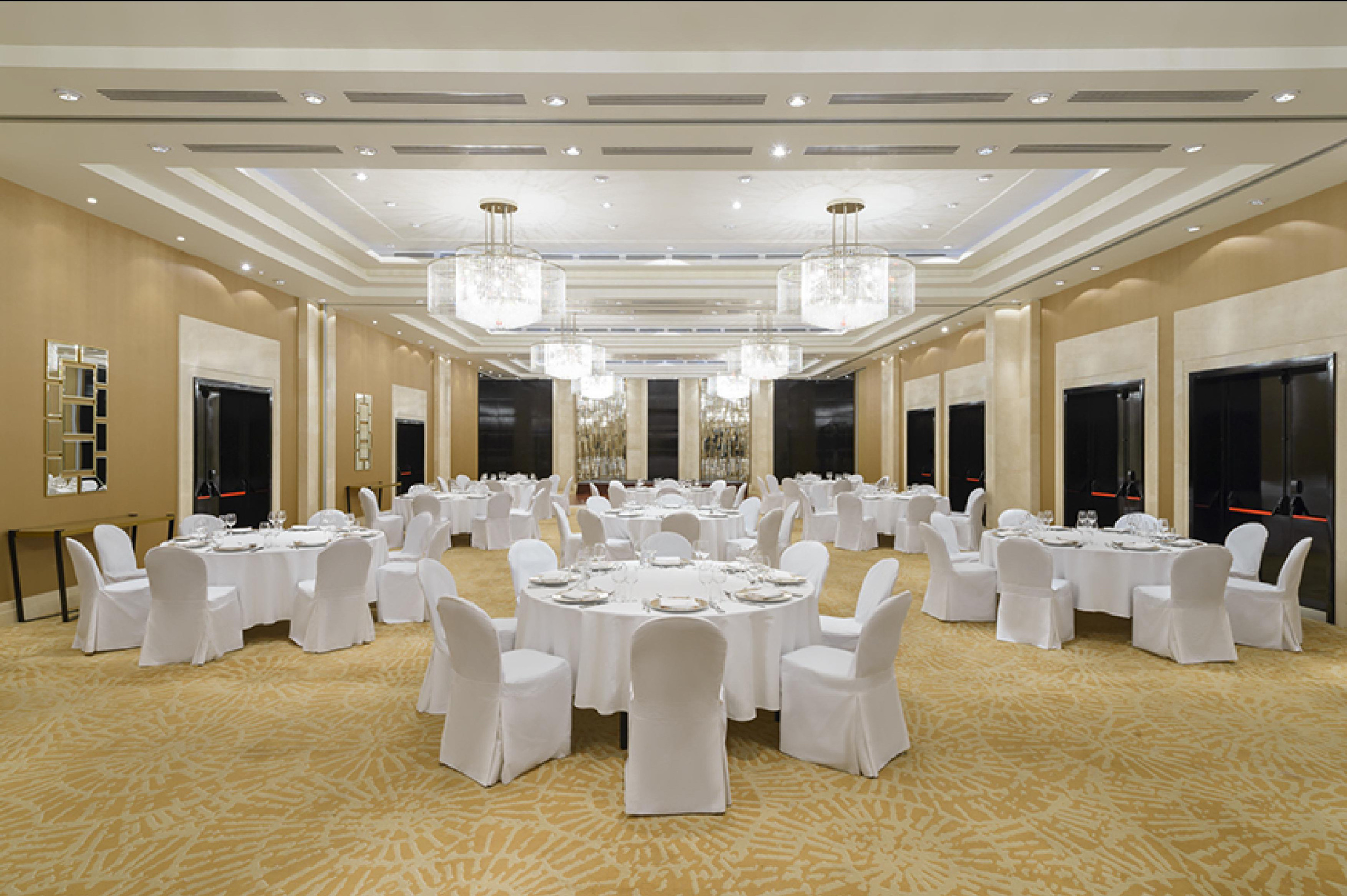 Интерьерная съемка конференц-холлов MARRIOTT ASTANA. Фотограф-дизайнер Лейла Кабди