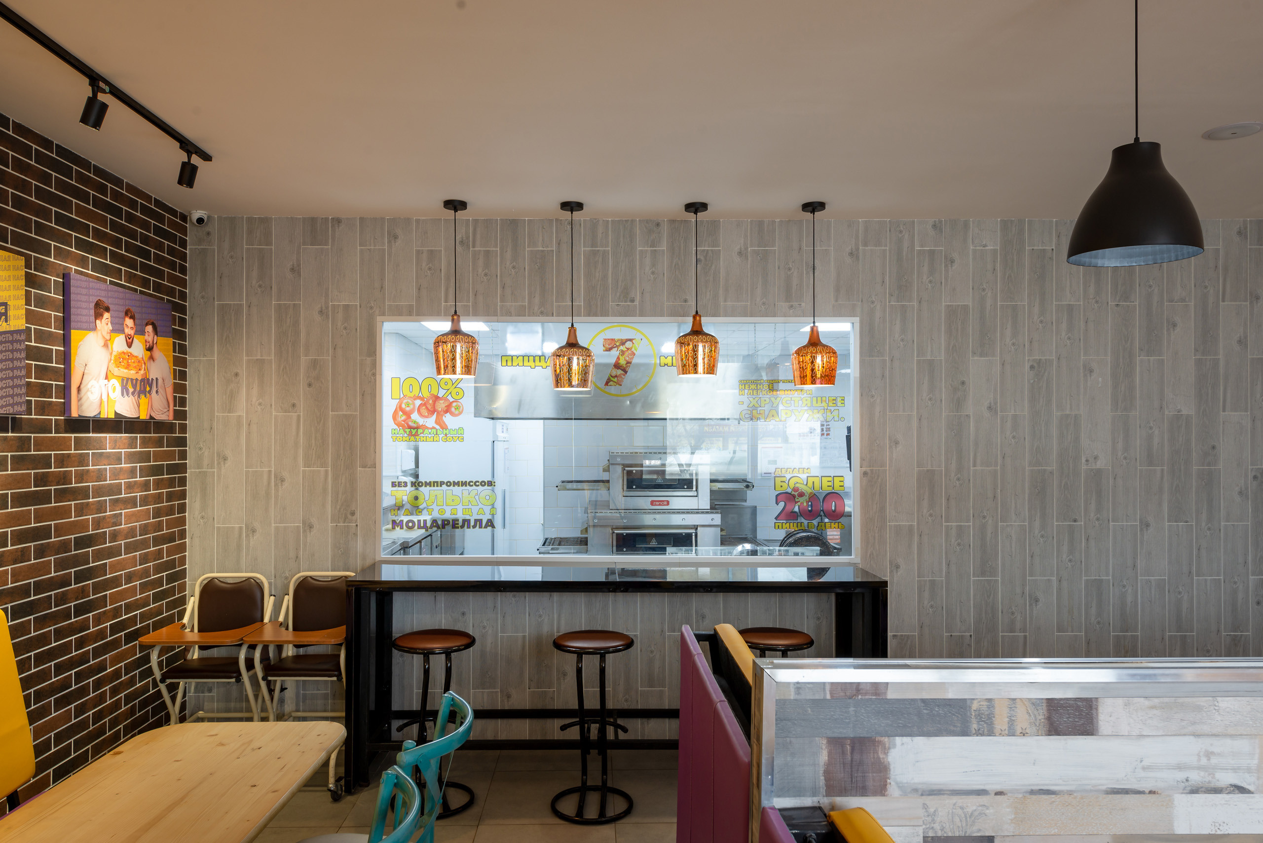 Интерьерная съемка для пиццерии KUDU. Фотограф-дизайнер Лейла Кабди