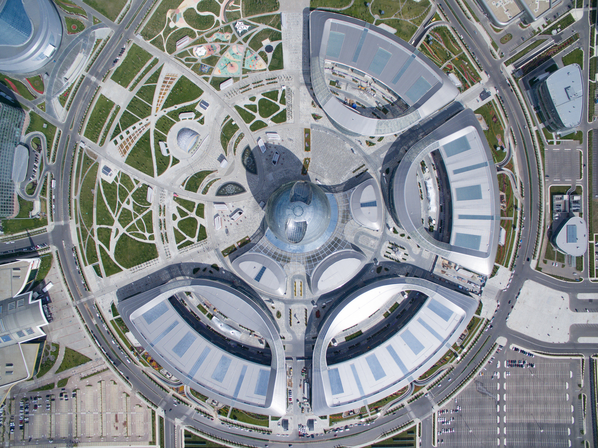 Съемка территории ВЦ ЭКСПО. Фотограф-дизайнер Лейла Кабди