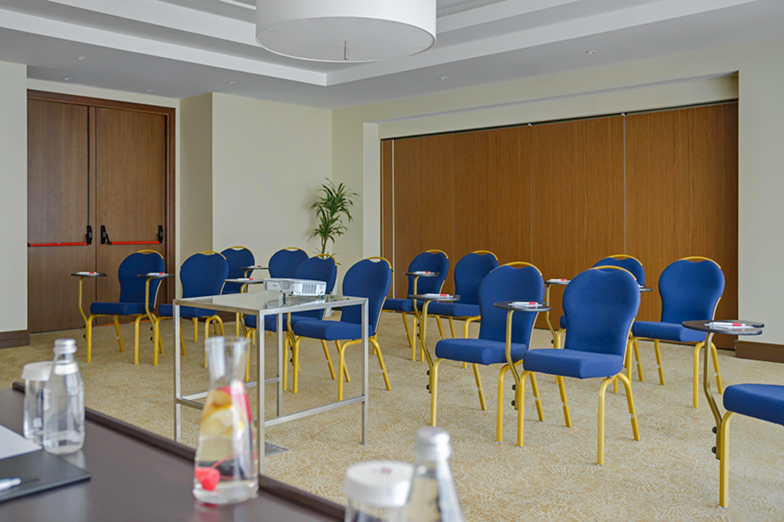 Интерьерная съемка конференц-холлов MARRIOTT ASTANA. Фотограф-дизайнер Лейла Кабди