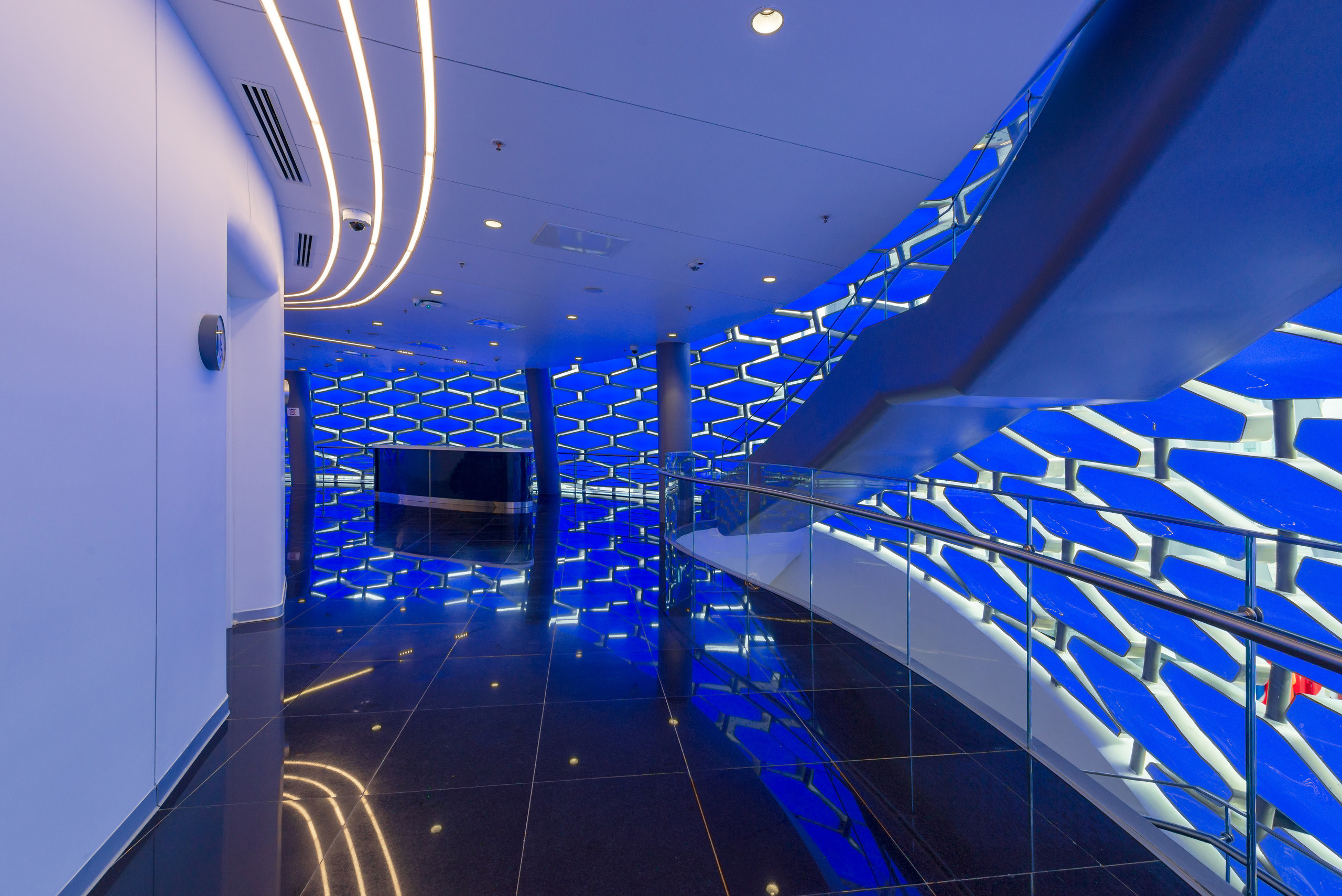 Презентационная съемка театра NOMAD. Фотограф-дизайнер Лейла Кабди