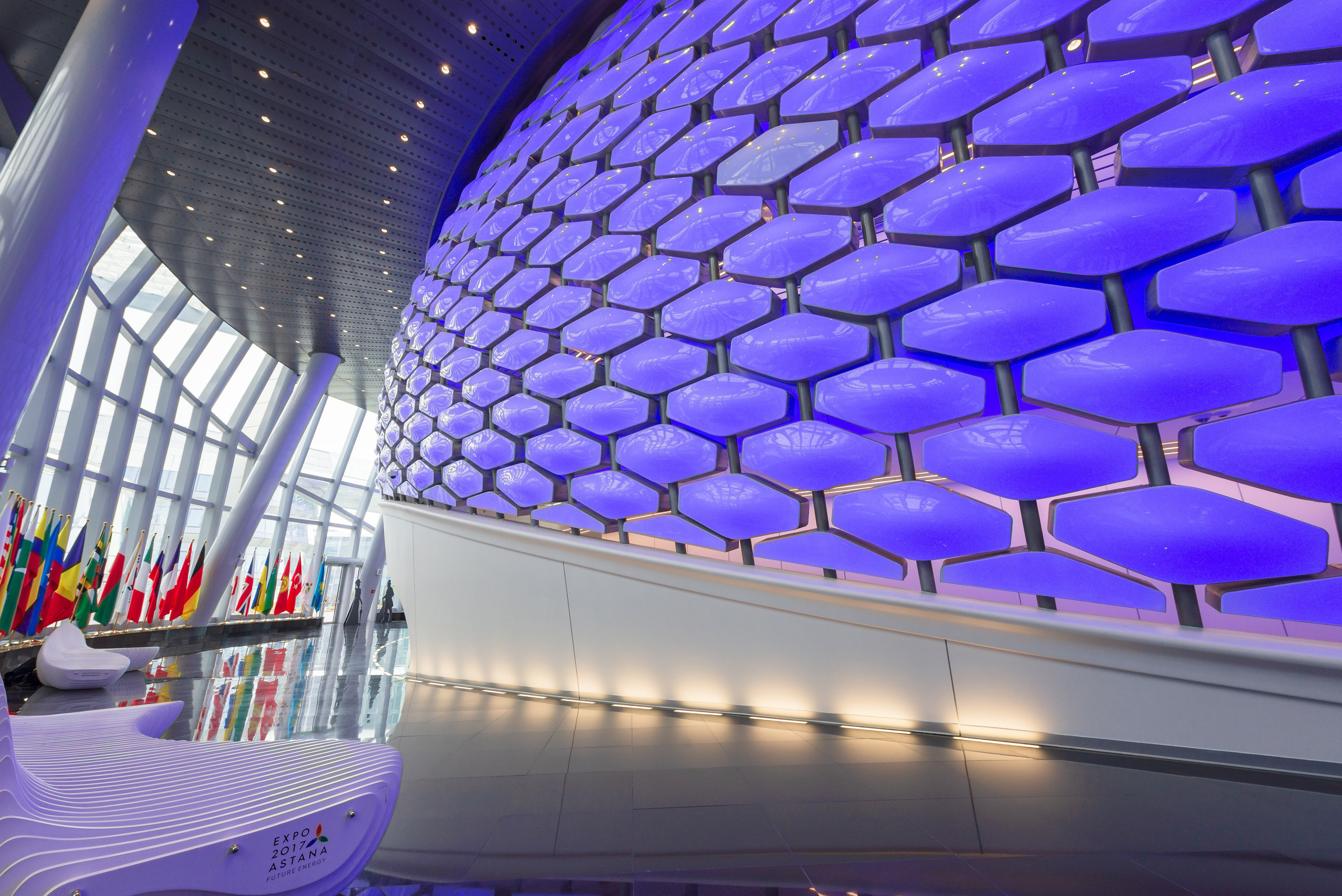 Презентационная съемка театра NOMAD. Фотограф-дизайнер Лейла Кабди