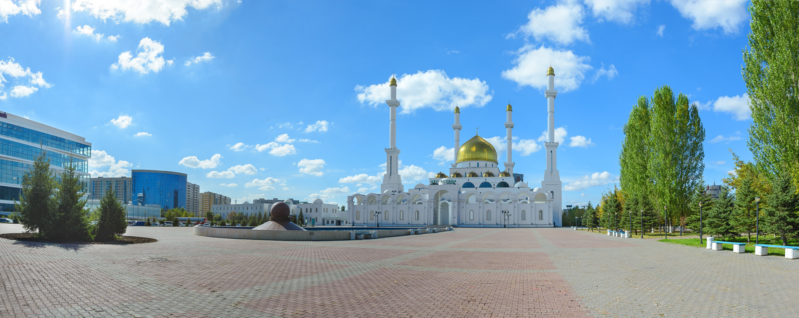 ДОСТОПРИМЕЧАТЕЛЬНОСТИ СТОЛИЦЫ. Фотограф-дизайнер Лейла Кабди