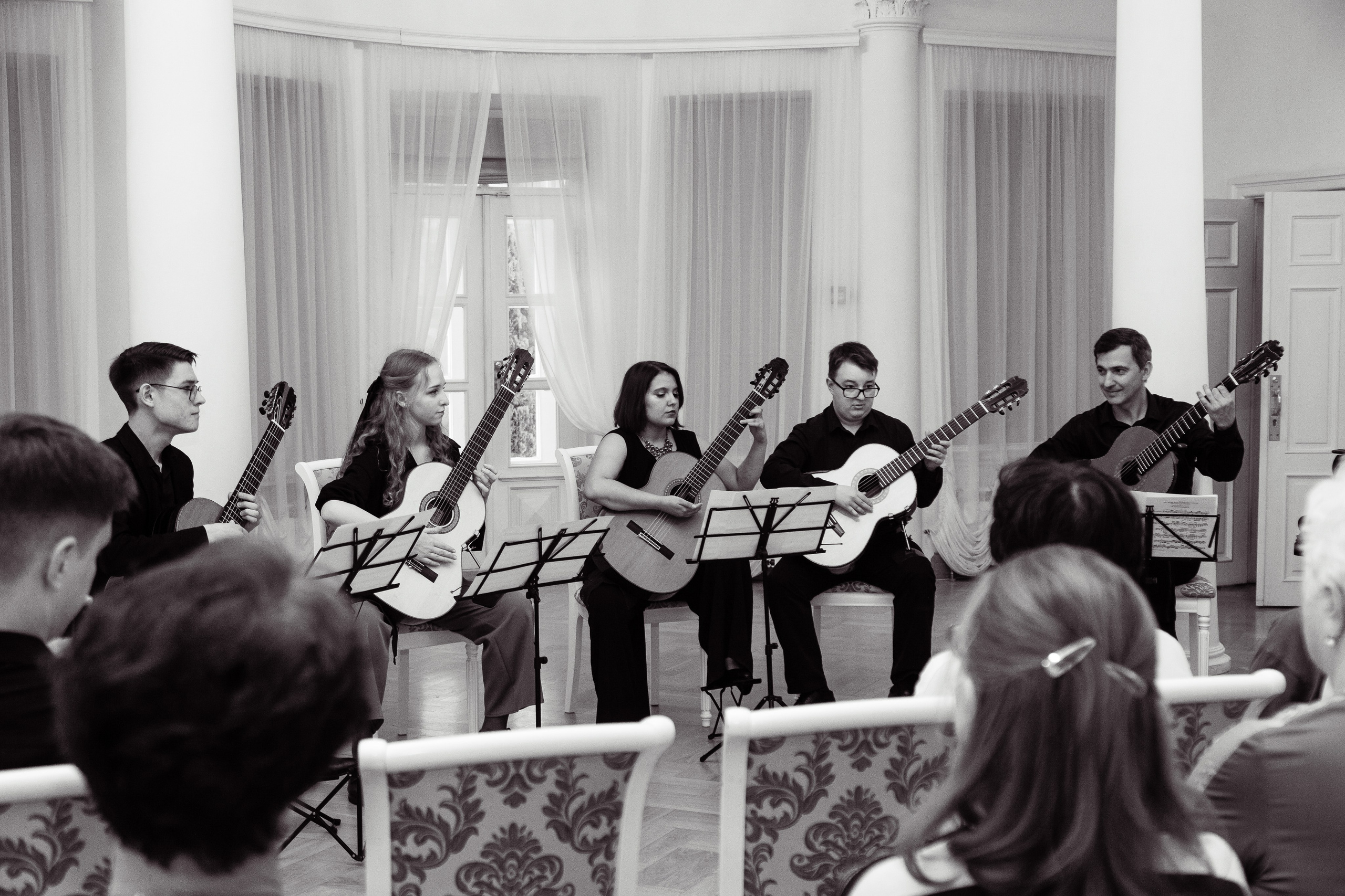Концерт класса гитары. 12.06.25. Профессиональное фото в Казани: от идеи до результата. Фотограф Яна Мур