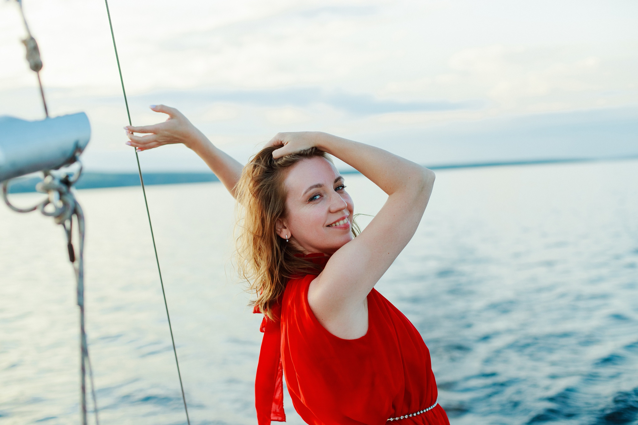 Фотосессия на яхте. Контентный фотограф в Перми Натали Кытманова