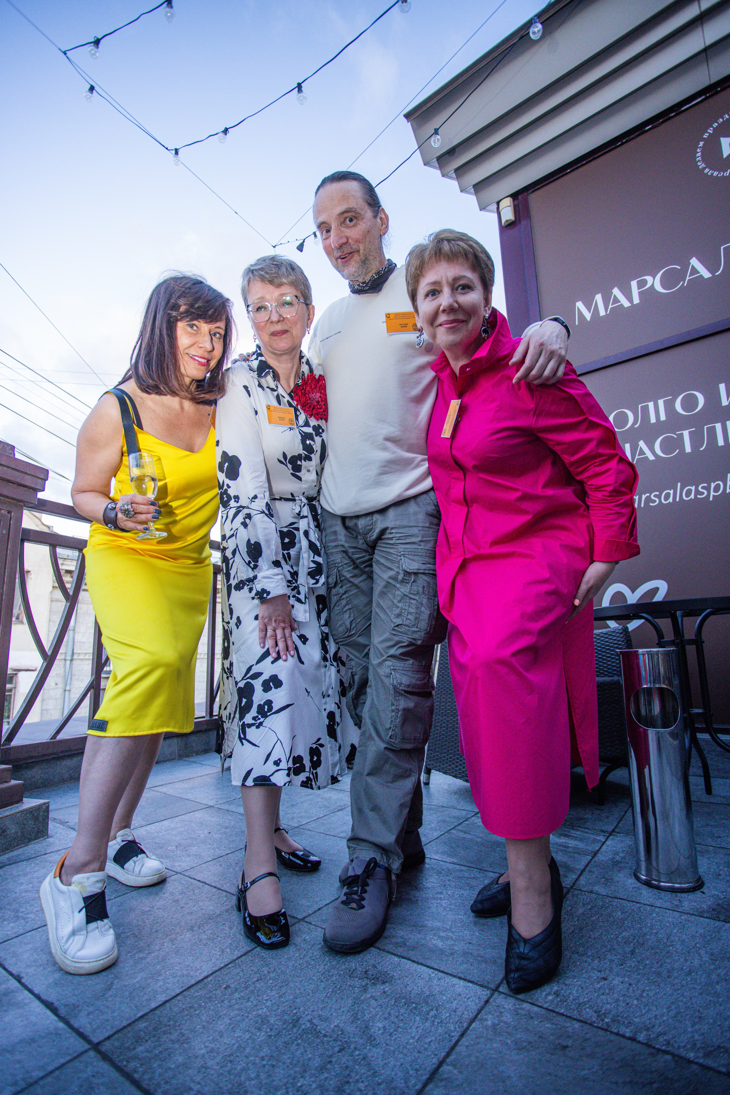 Встреча выпускников. Стоматологи СПб. Семейный фотограф в Вышнем Волочке — Ульяна Иванова | Фотосессии для всей семьи