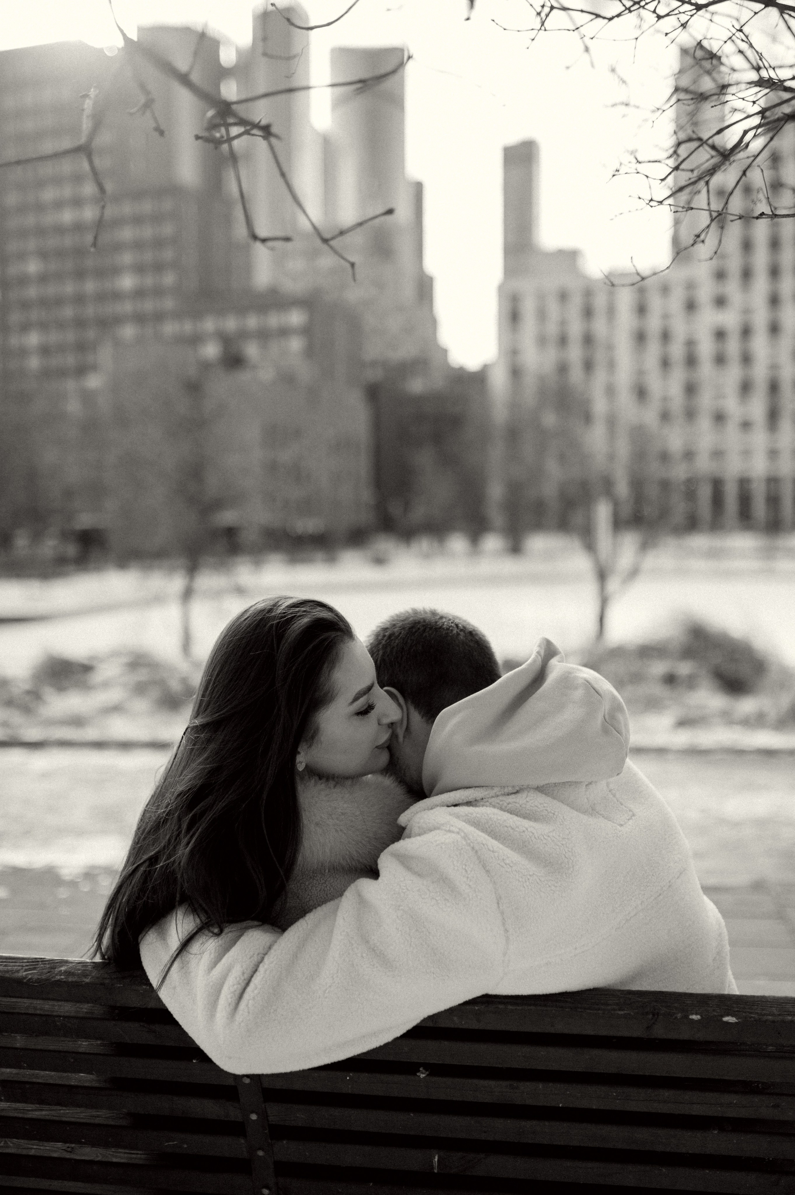 Лавстори стрит фотосессия в зимней Москве. Семейная фотосессия Бутово Москва фотограф Алина Морщагина