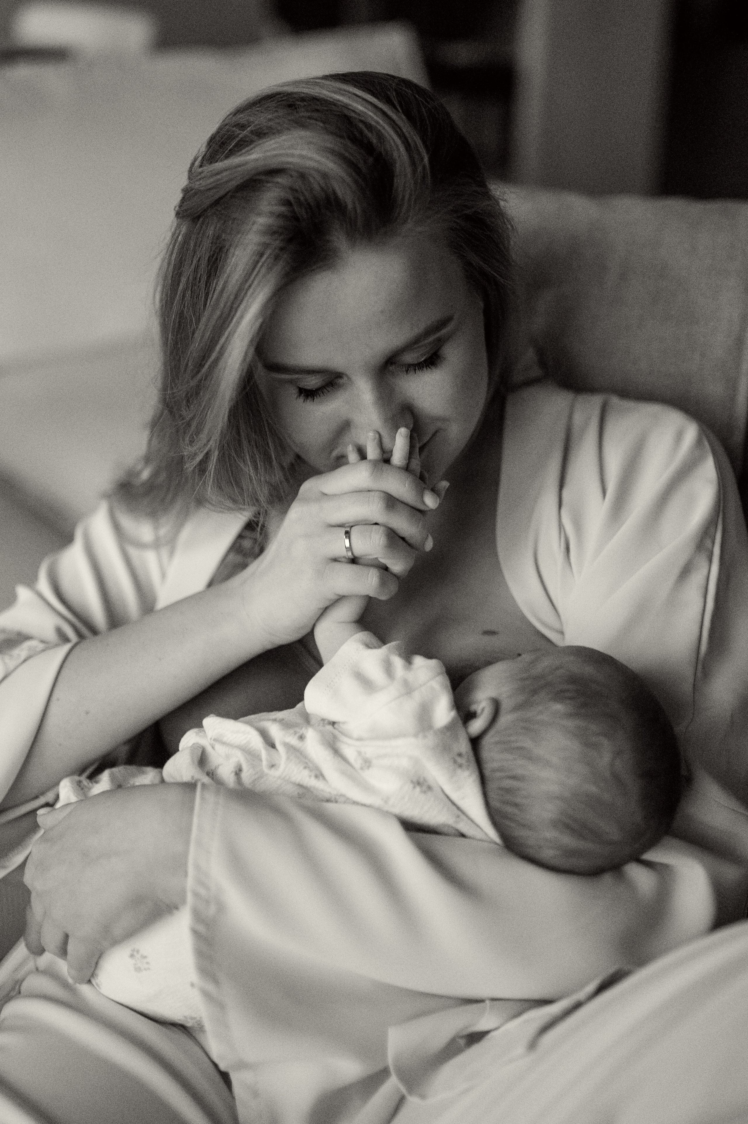Ньюборн фотосессия в стиле лайфстайл Москва. Семейная фотосессия Бутово Москва фотограф Алина Морщагина
