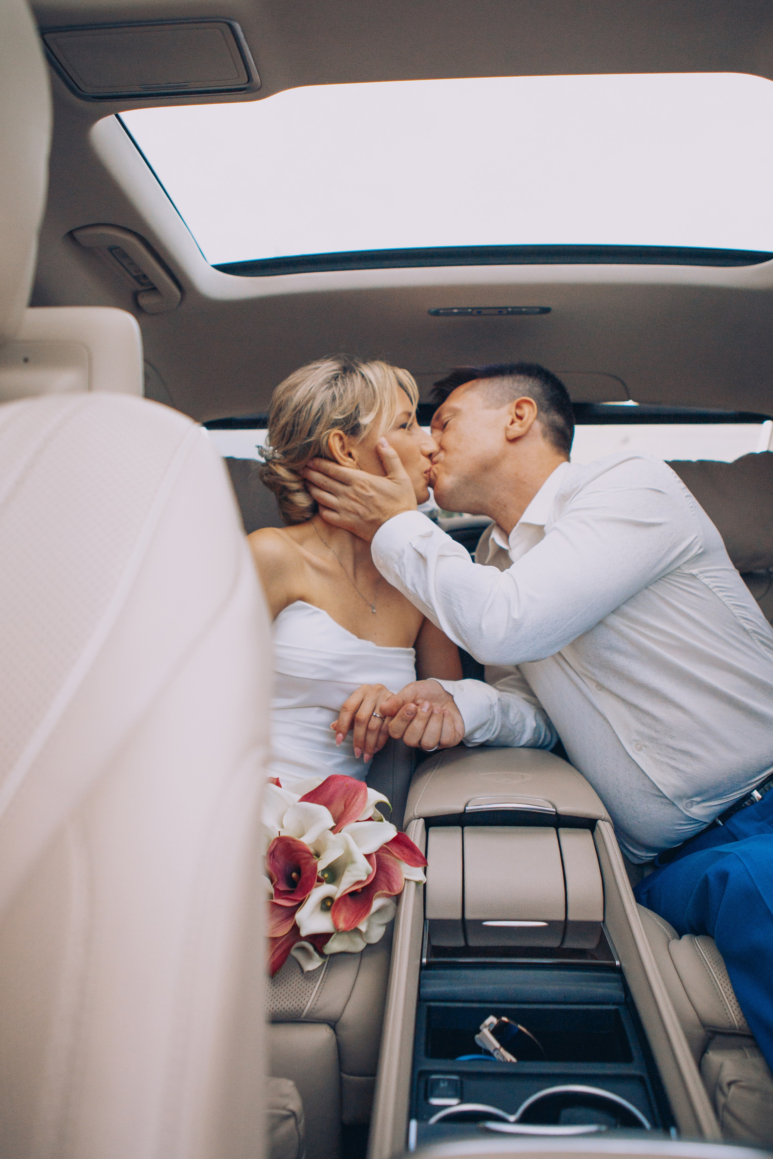 Утро невесты и фотосессия в гостинице radisson collection hotel moscow бывшая гостиница украина. Фотограф Ольга Ефремова