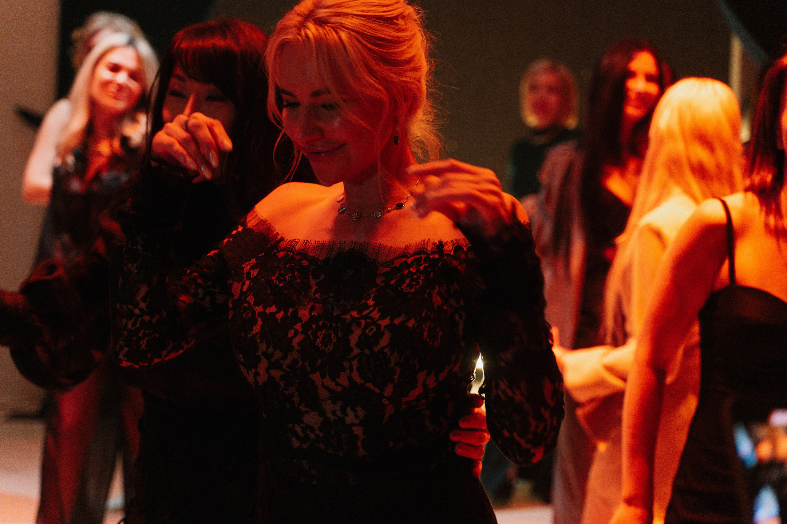 11 мая (суббота). BENUAR Restaurant