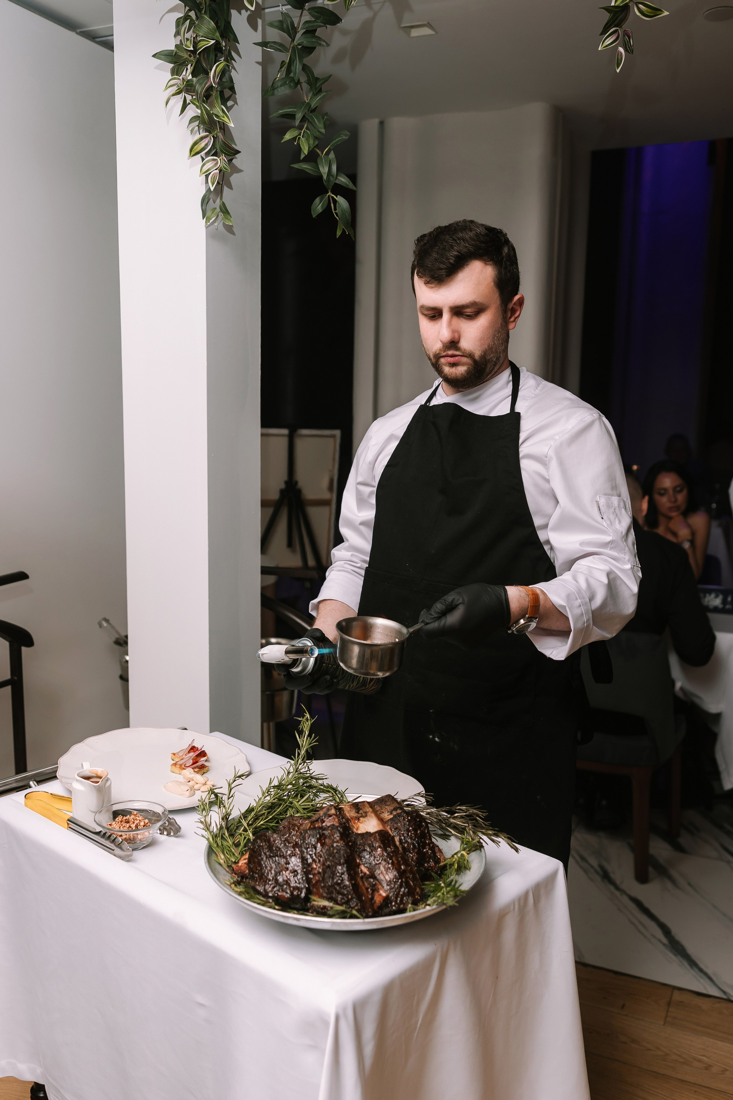 14 февраля (суббота). BENUAR Restaurant