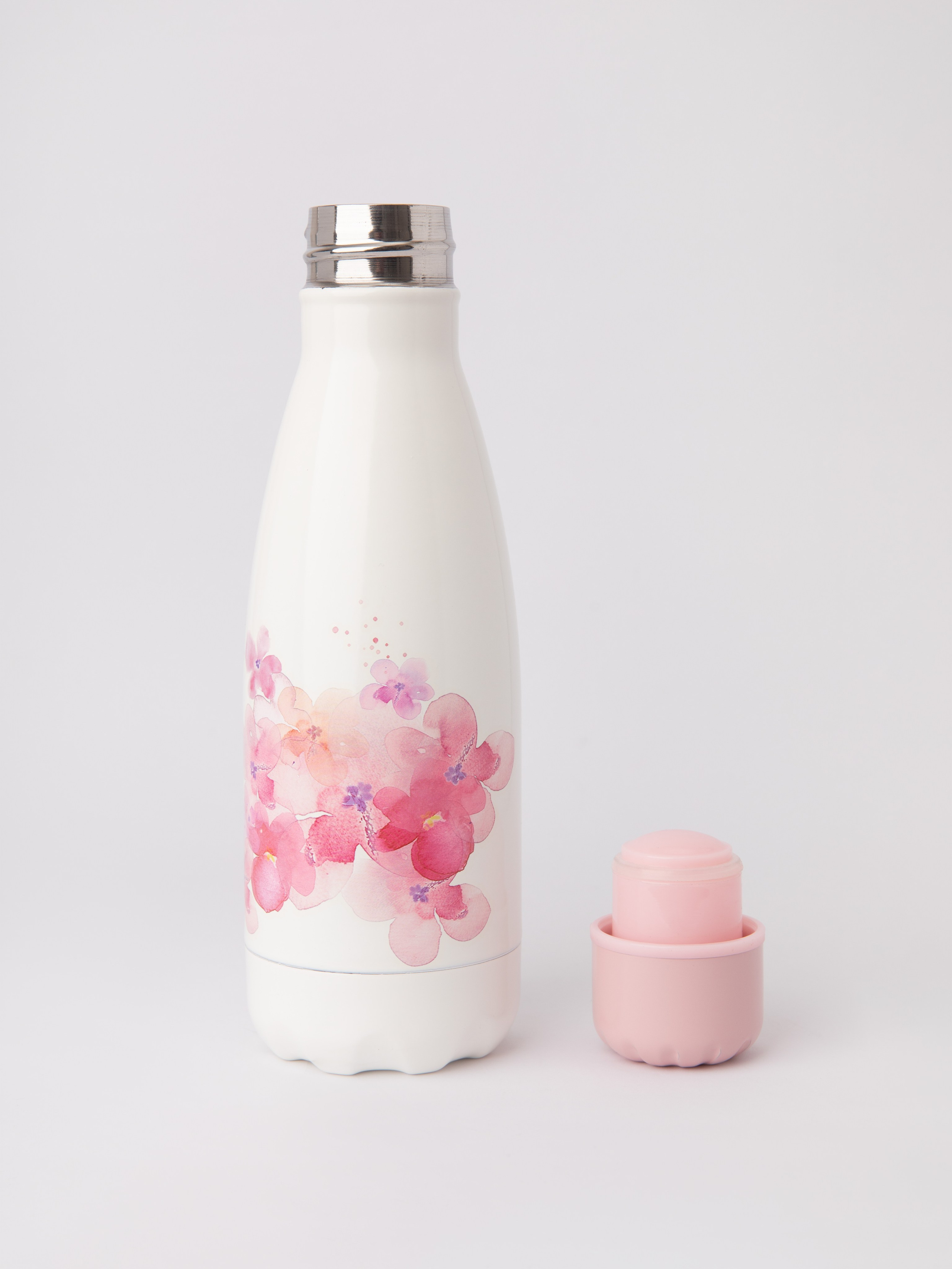 Термосы. Фотостудия предметной и модельной съёмки для маркетплейсов