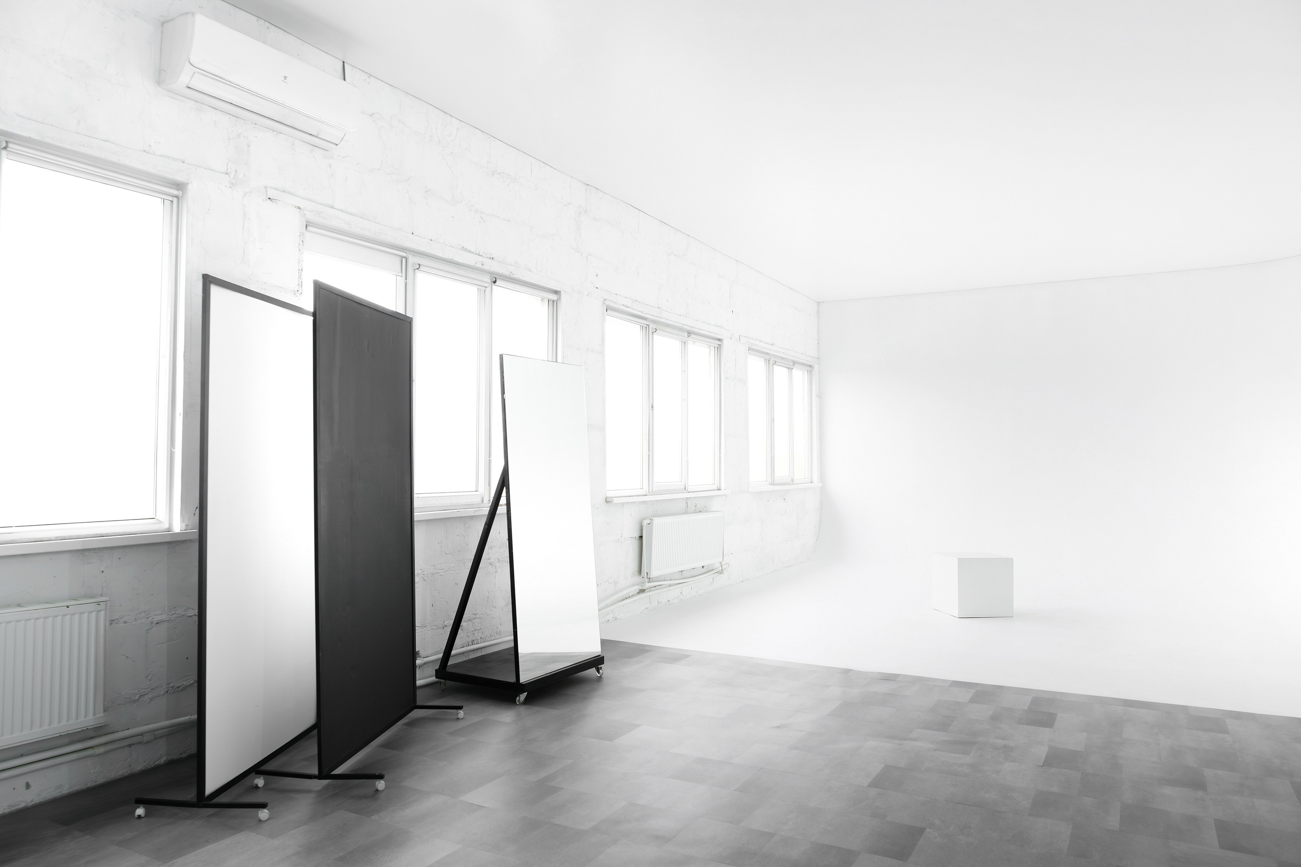 Фотостудия с циклорамой. Киноцех «5loft» видеостудия в Ижевске