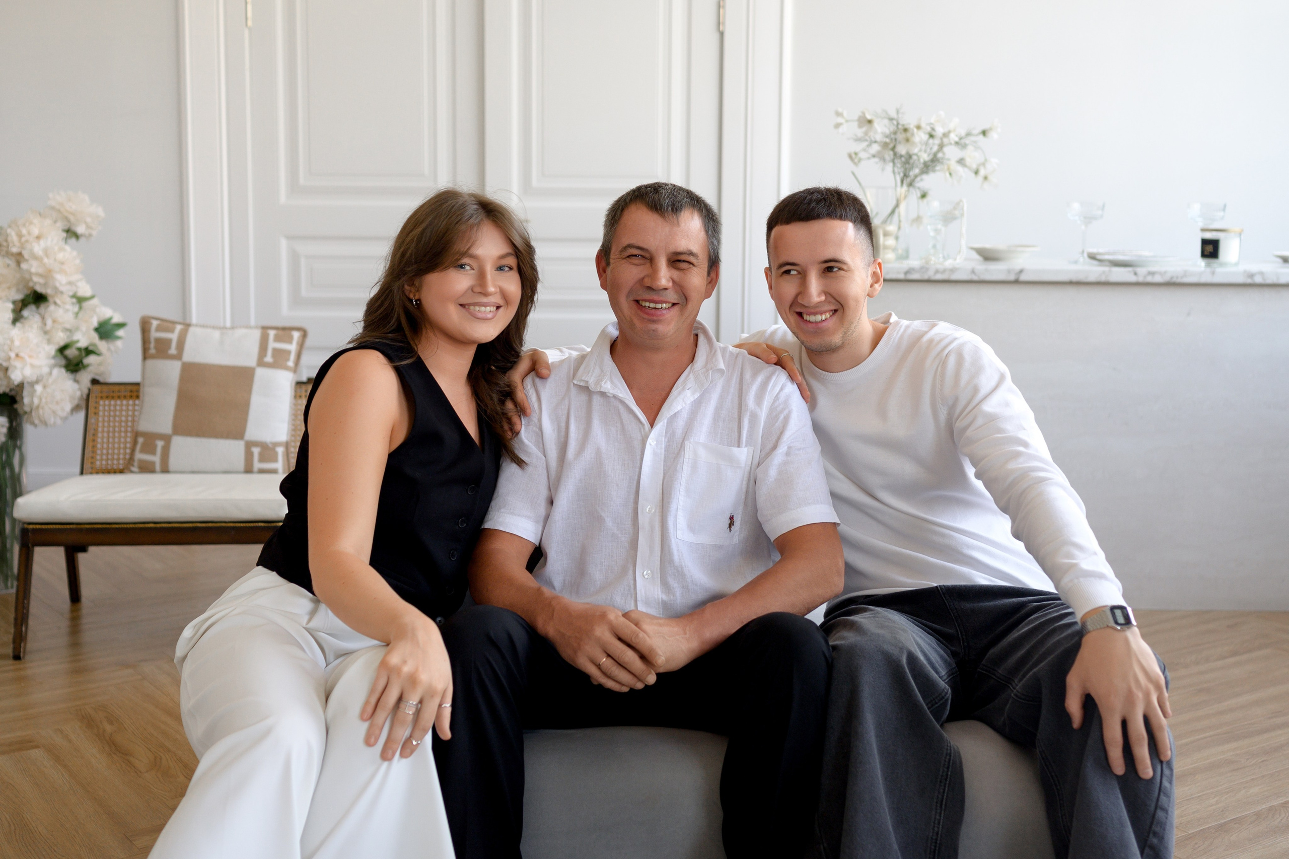 Фотостудия. Полина Бамбиза фотограф фотосессии Красноярск фотокниги портрет