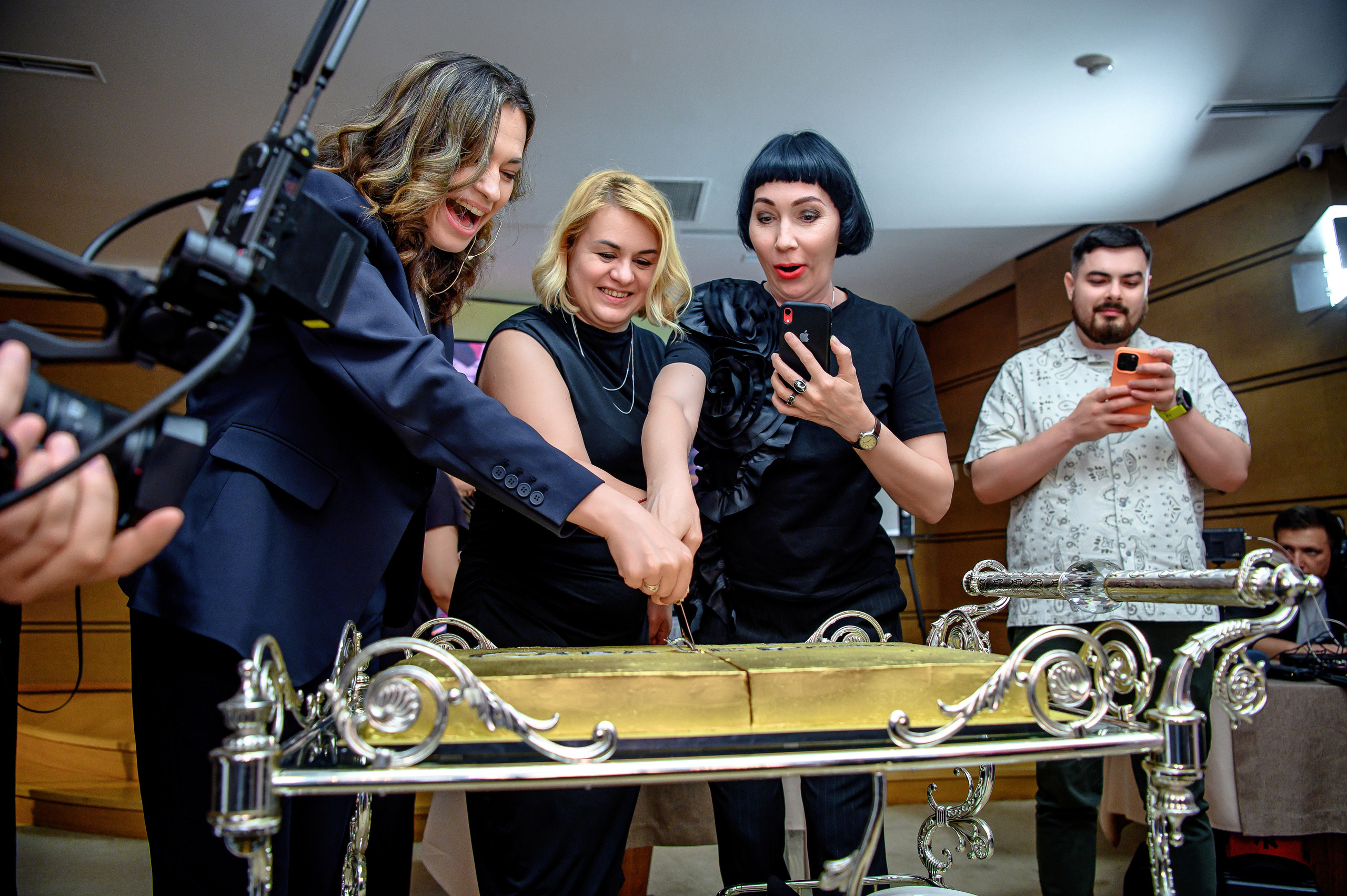 Brand Events. Елена Северина фотограф, Алматы: репортаж (спорт, концерты, конференции), предметная и фуд-съёмка, портреты, каталоги, фэшн, ретушь