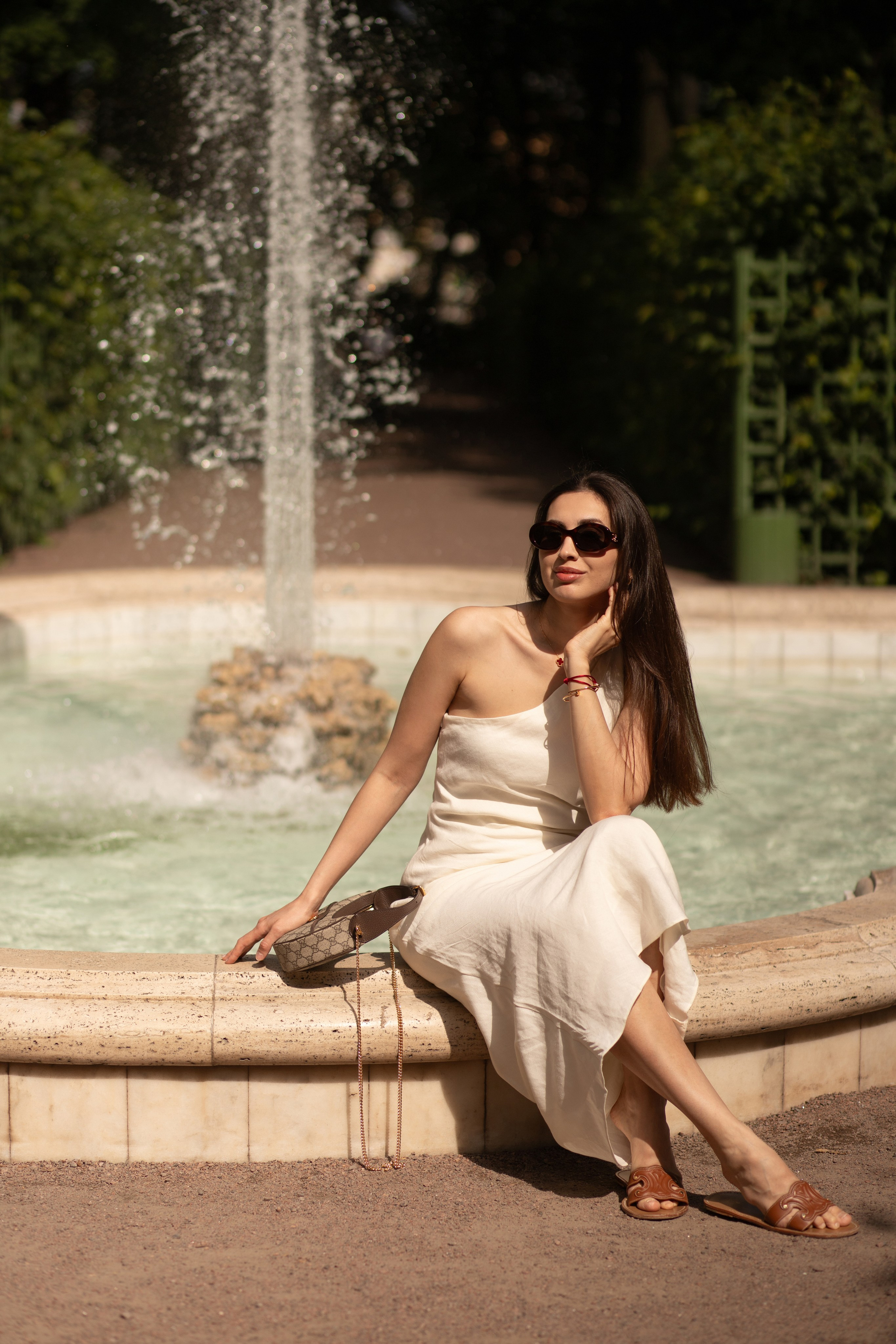 Гулар. ELIZAVETA TITARENKO